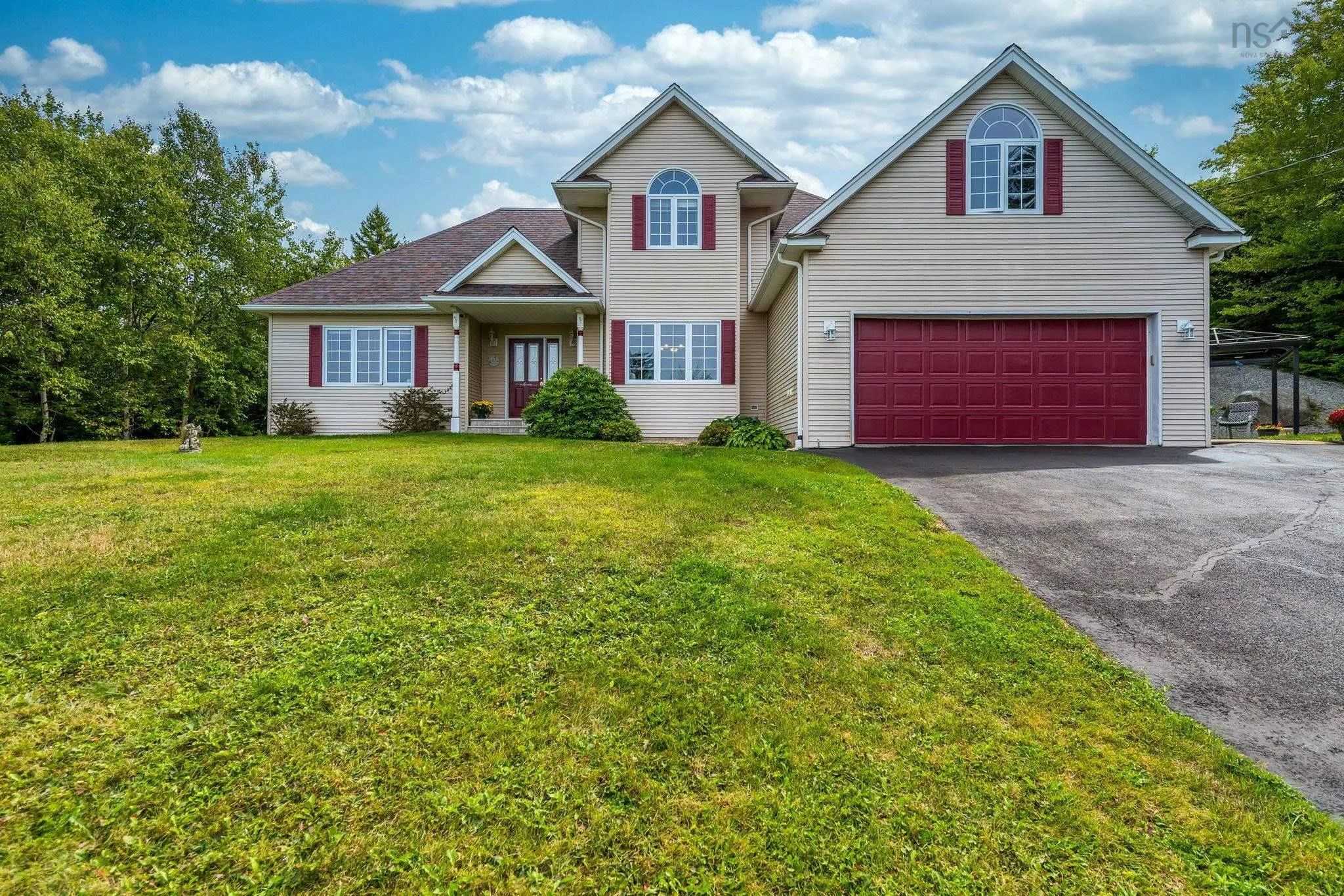 51 Parklyn, Upper Tantallon, NS B3Z 1M5, 3 Bedrooms Bedrooms, ,4 BathroomsBathrooms,Residential,For Sale,Parklyn,202522059