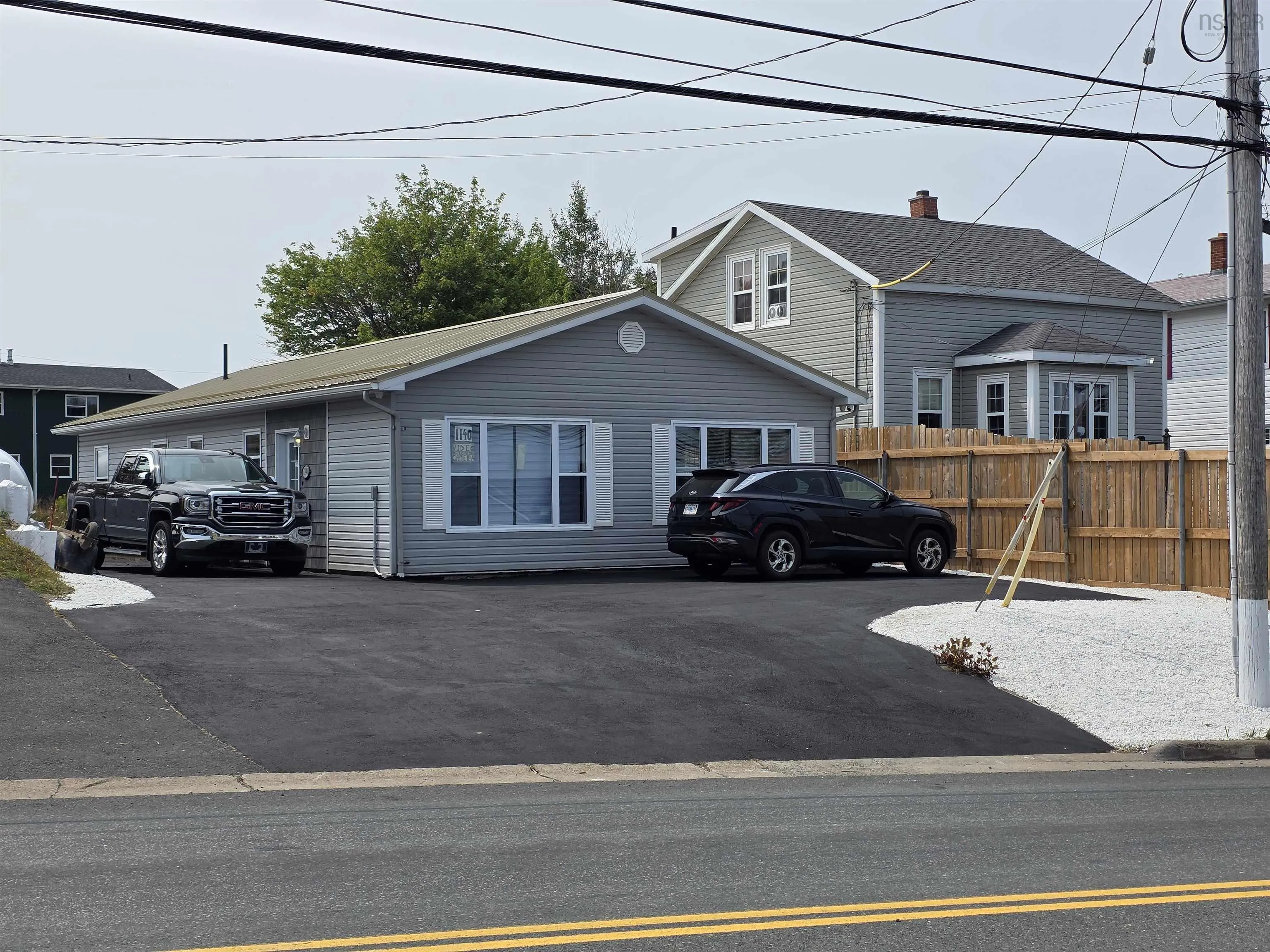 1138 1140 George Street, Sydney, NS B1P 1N2, 4 Bedrooms Bedrooms, ,Residential Income,For Sale,George,202520466