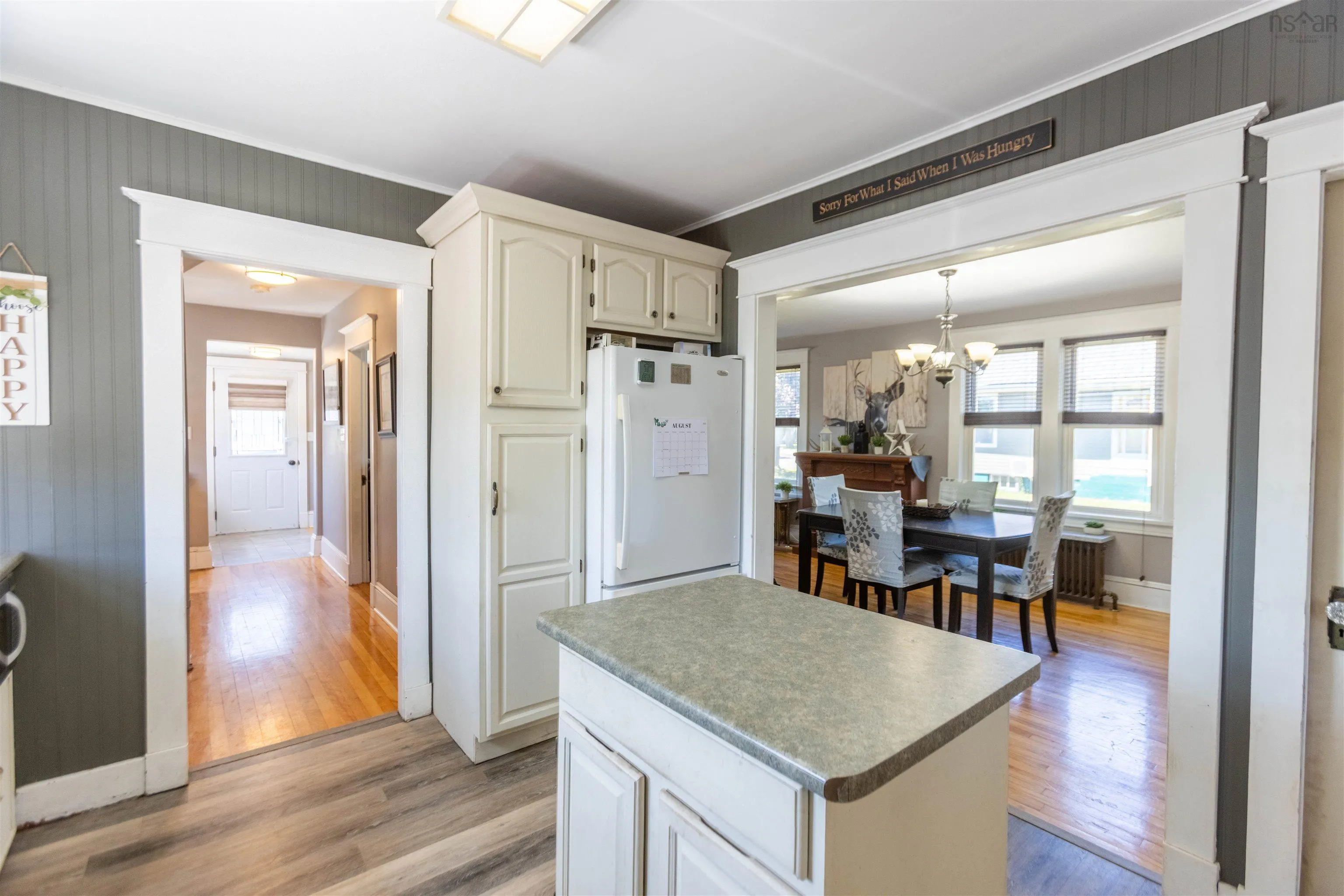 32 Allison Avenue, Amherst, NS B4H 3V5, 3 Bedrooms Bedrooms, ,2 BathroomsBathrooms,Residential,For Sale,Allison,202520128