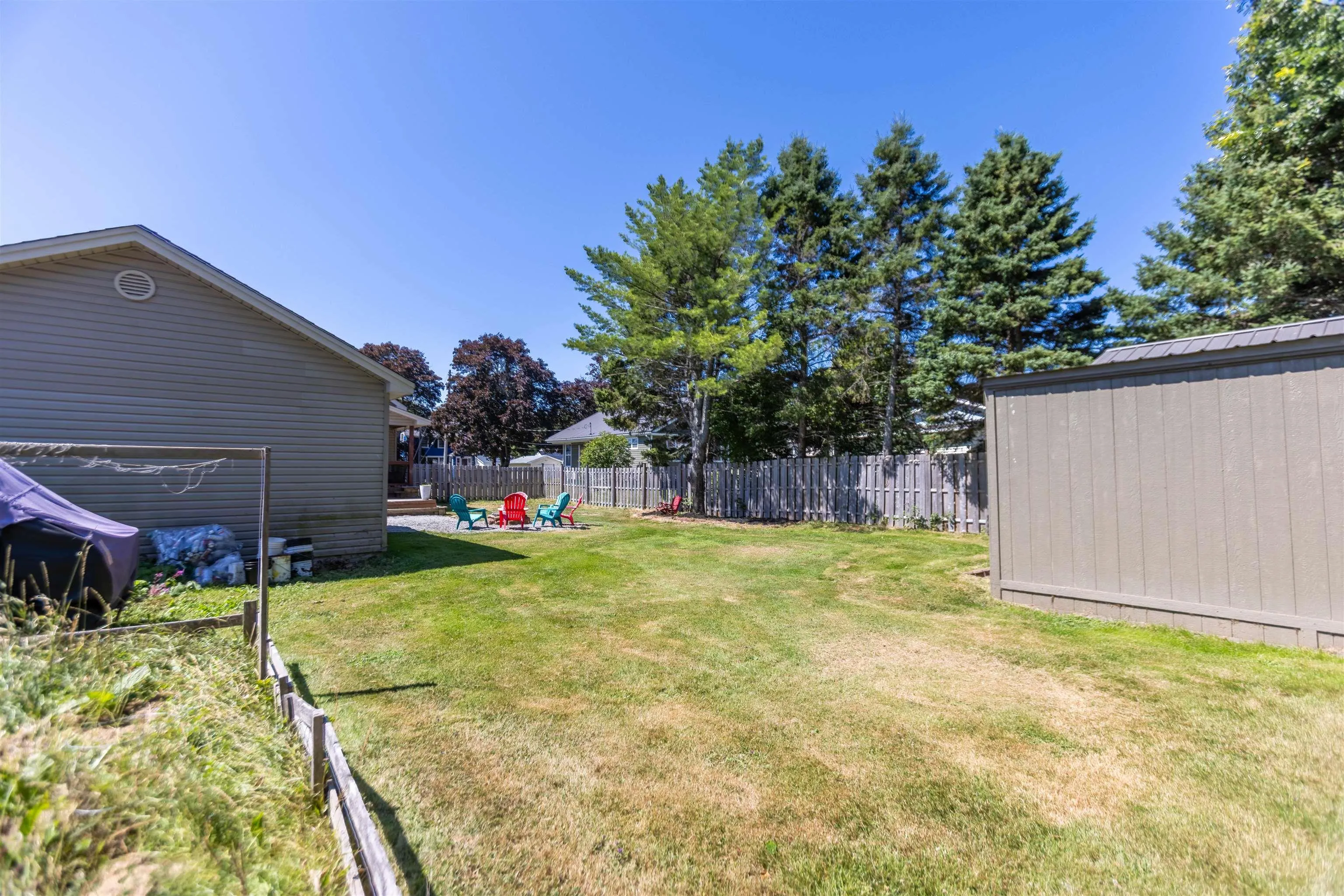 32 Allison Avenue, Amherst, NS B4H 3V5, 3 Bedrooms Bedrooms, ,2 BathroomsBathrooms,Residential,For Sale,Allison,202520128
