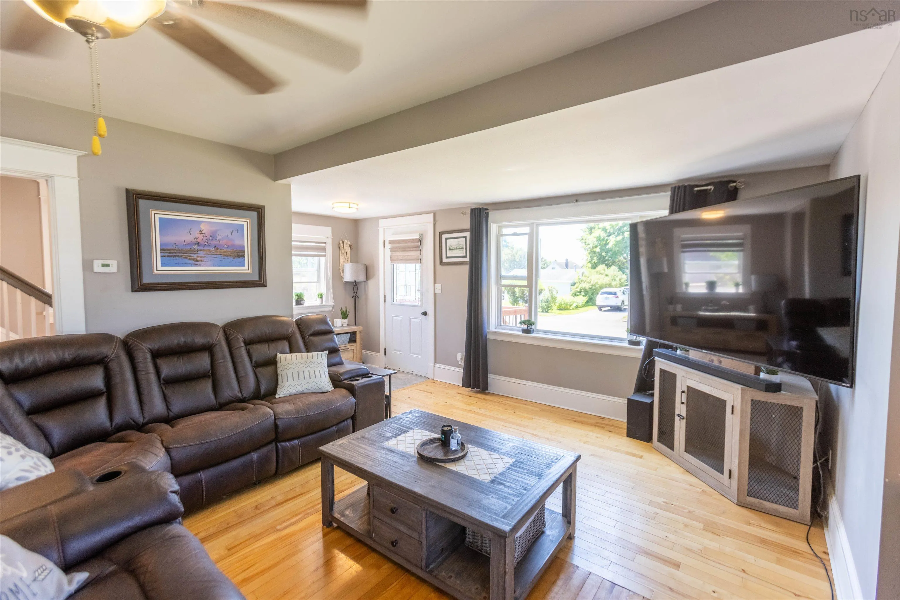 32 Allison Avenue, Amherst, NS B4H 3V5, 3 Bedrooms Bedrooms, ,2 BathroomsBathrooms,Residential,For Sale,Allison,202520128