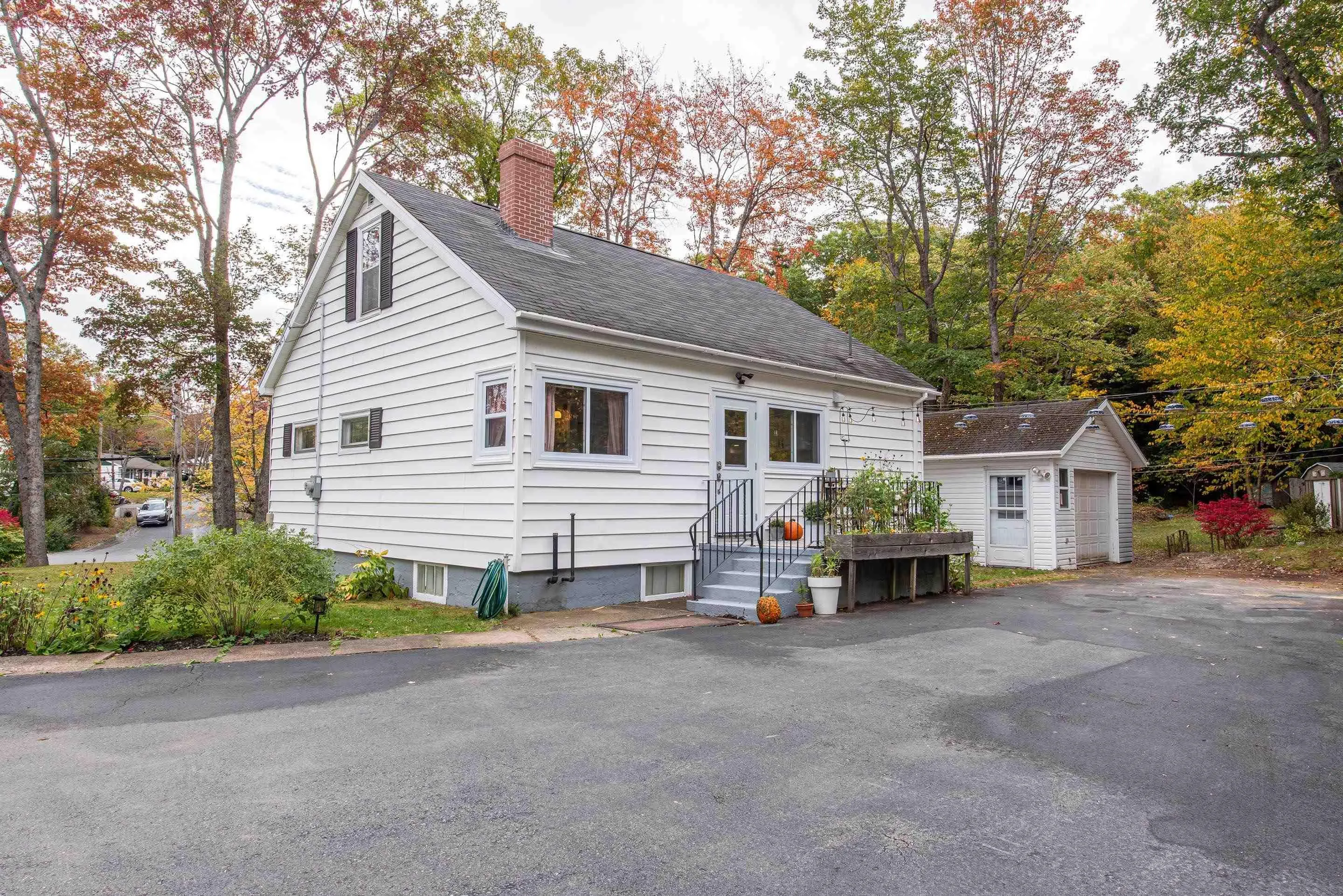 5 Dartmoor Crescent, Bedford, NS B4A 2K4, 4 Bedrooms Bedrooms, ,1 BathroomBathrooms,Residential,For Sale,Dartmoor,202525535
