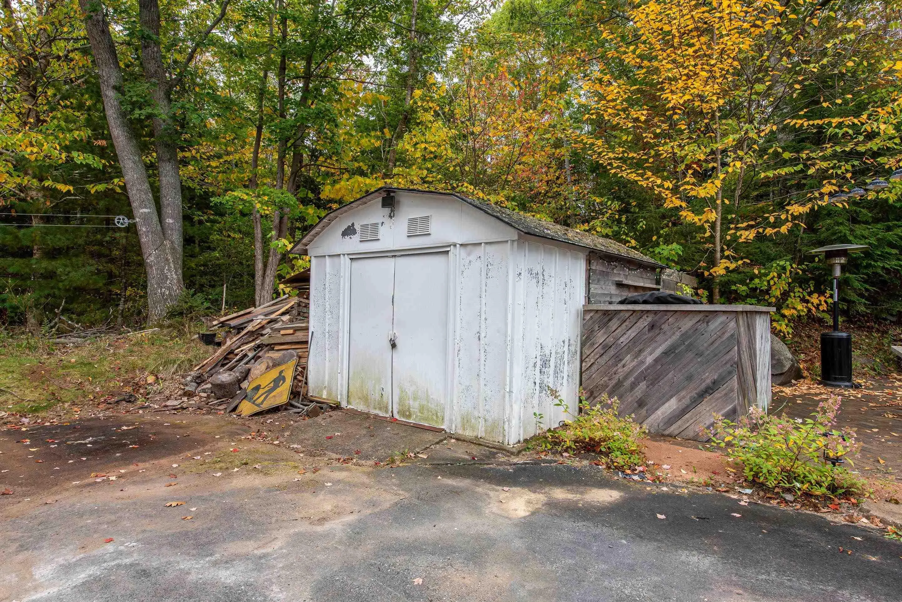 5 Dartmoor Crescent, Bedford, NS B4A 2K4, 4 Bedrooms Bedrooms, ,1 BathroomBathrooms,Residential,For Sale,Dartmoor,202525535