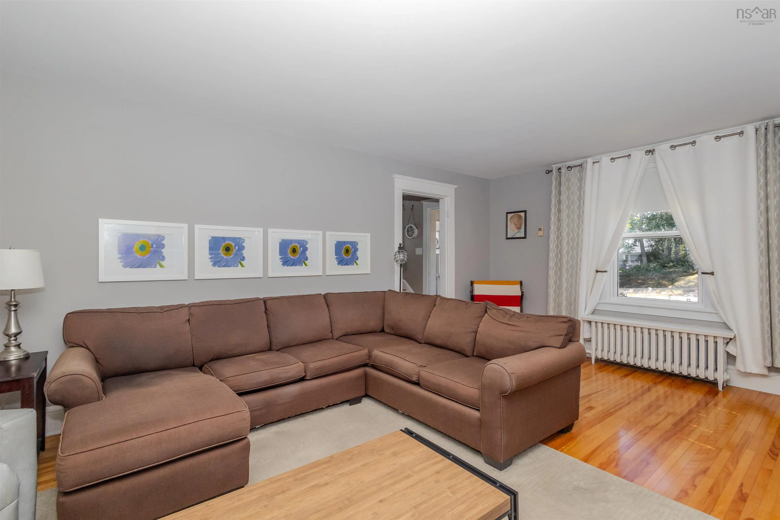 172 South Bentinck Street, Sydney, NS B1P 1X5, 3 Bedrooms Bedrooms, ,2 BathroomsBathrooms,Residential,For Sale,South Bentinck,202522387