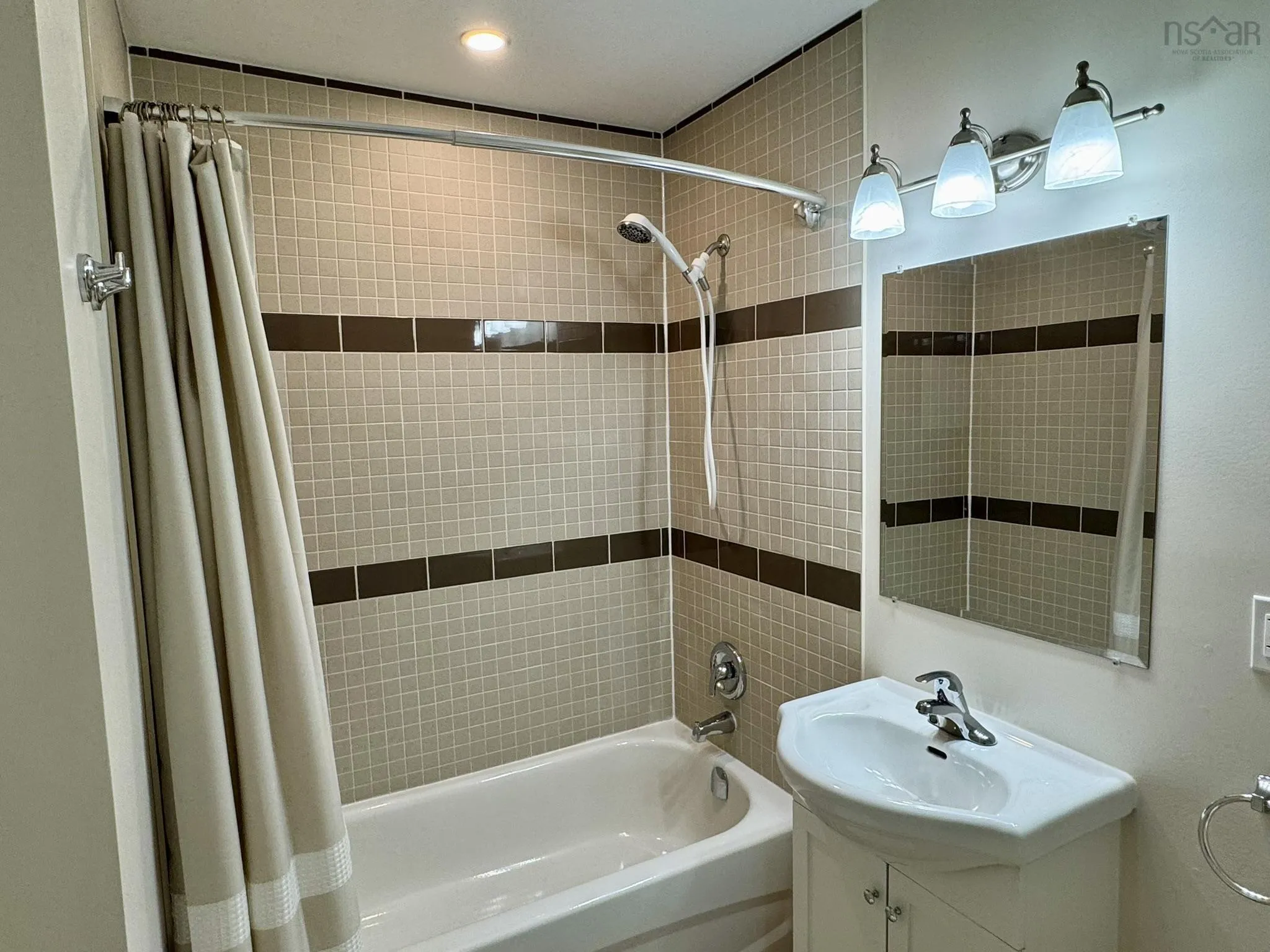 1480 Highway 103, Sable River, NS B0T 1V0, 3 Bedrooms Bedrooms, ,3 BathroomsBathrooms,Residential,For Sale,Highway 103,202521080