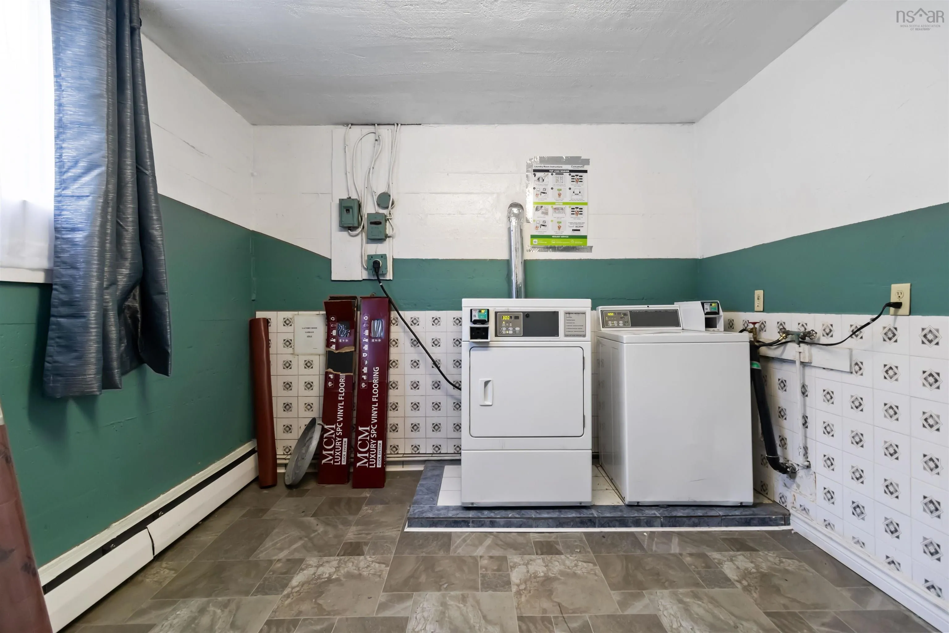 44 Brule Street, Dartmouth, NS B3A 4G4, 22 Bedrooms Bedrooms, ,Residential Income,For Sale,Brule Street,202524884