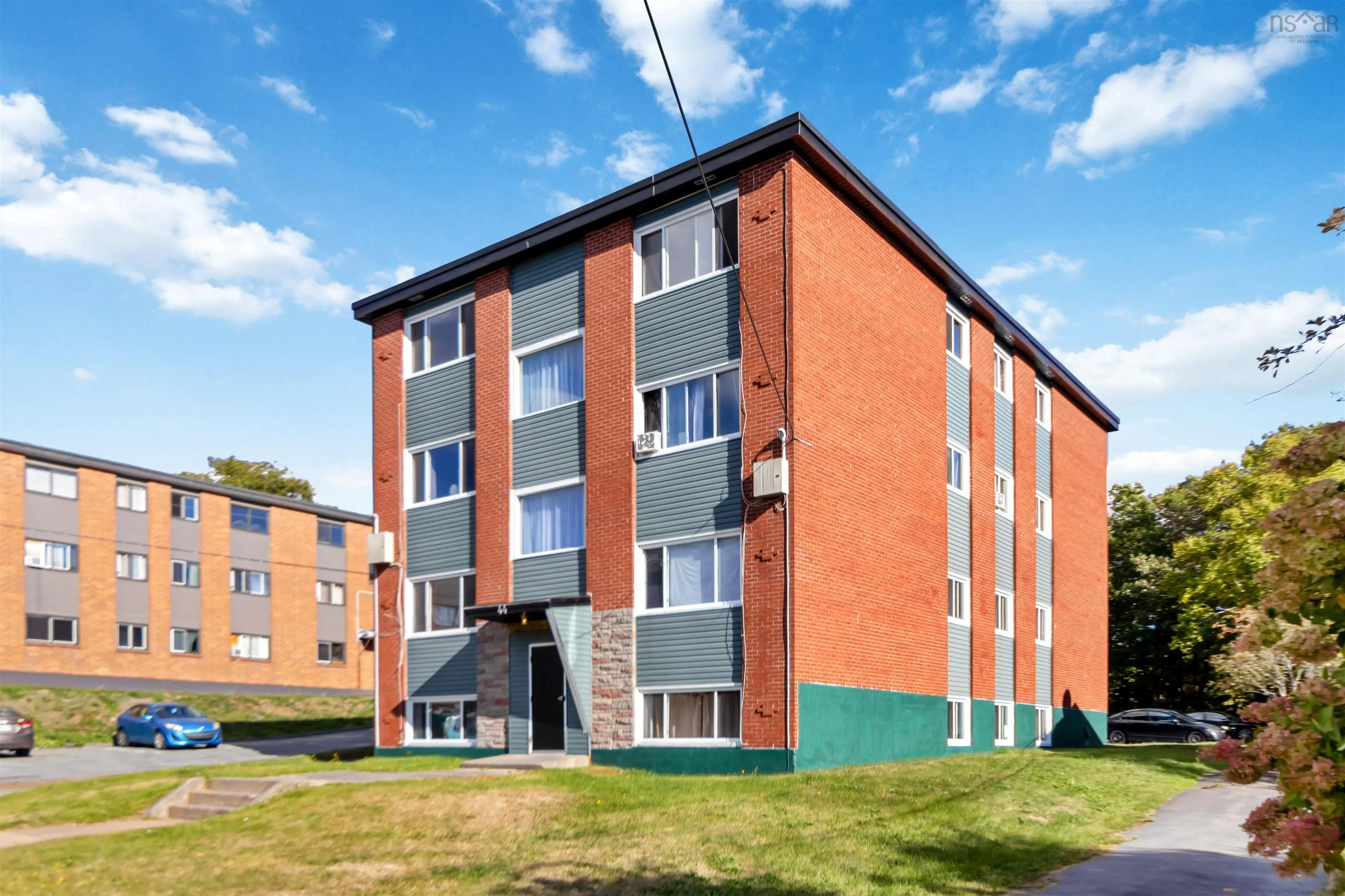 44 Brule Street, Dartmouth, NS B3A 4G4, 22 Bedrooms Bedrooms, ,Residential Income,For Sale,Brule Street,202524884
