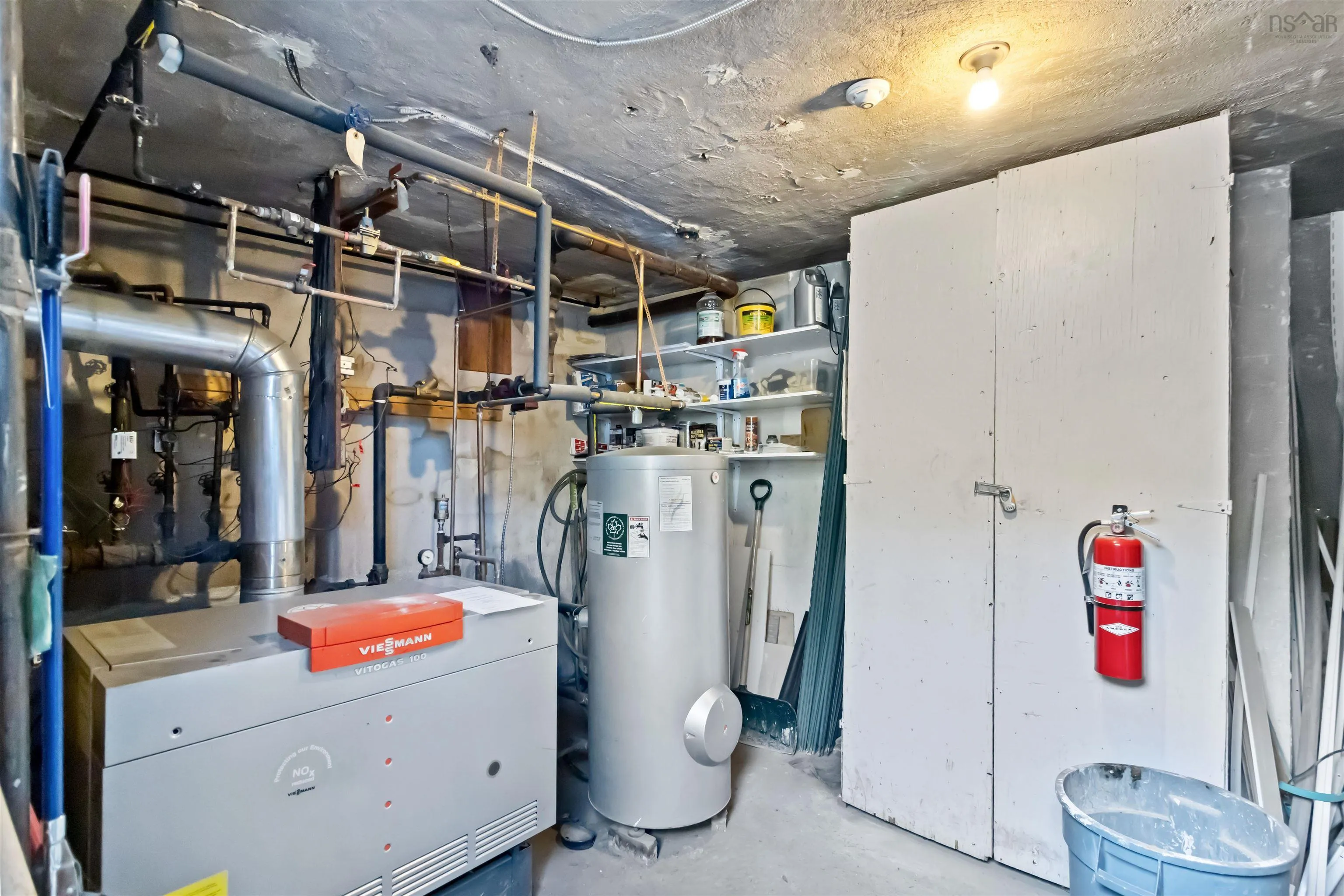 44 Brule Street, Dartmouth, NS B3A 4G4, 22 Bedrooms Bedrooms, ,Residential Income,For Sale,Brule Street,202524884