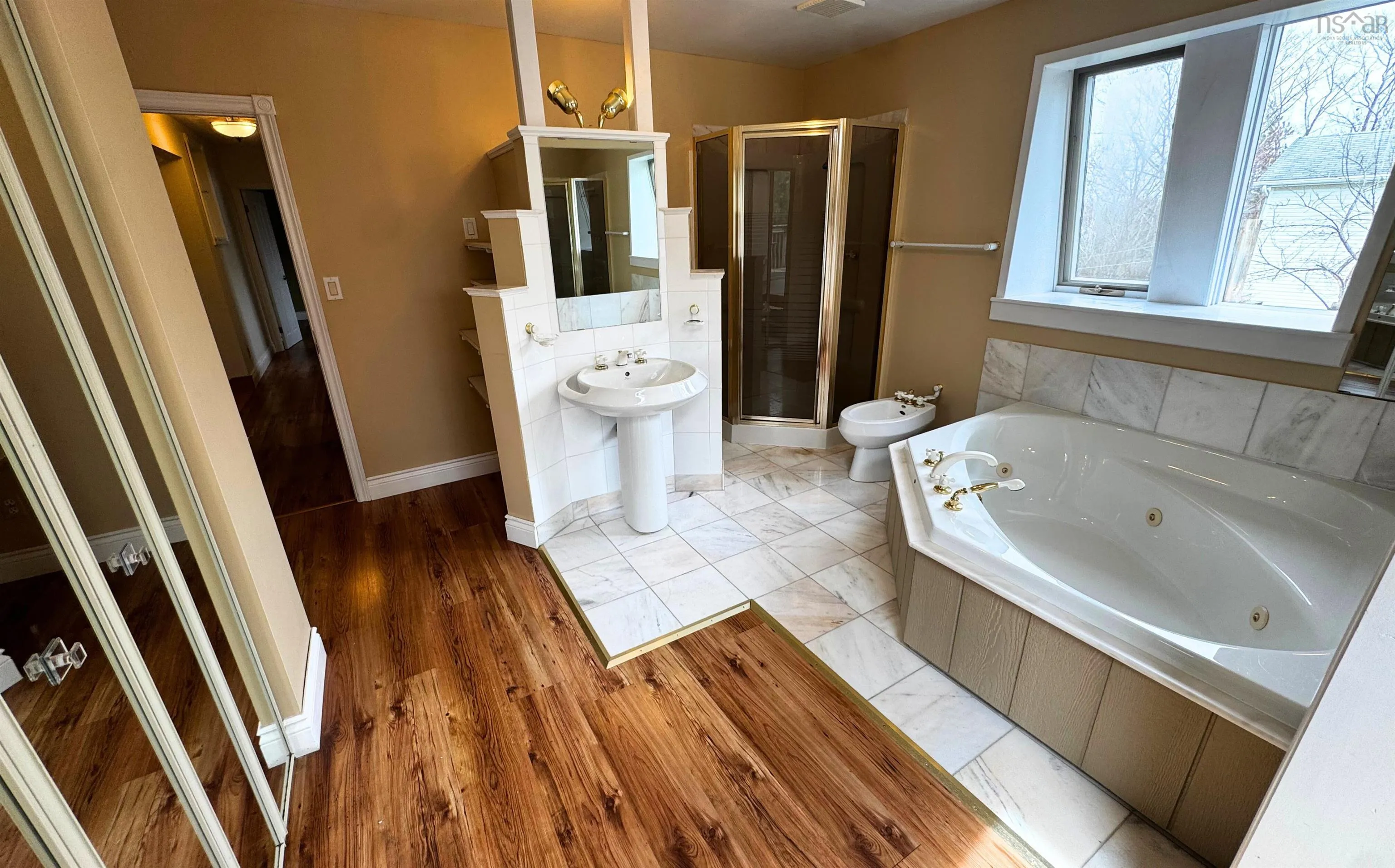 206 Lakeview Road, Lakeview Ns B4c 4c8, 3 Bedrooms Bedrooms, ,2 BathroomsBathrooms,Residential,For Sale,Lakeview,202425804