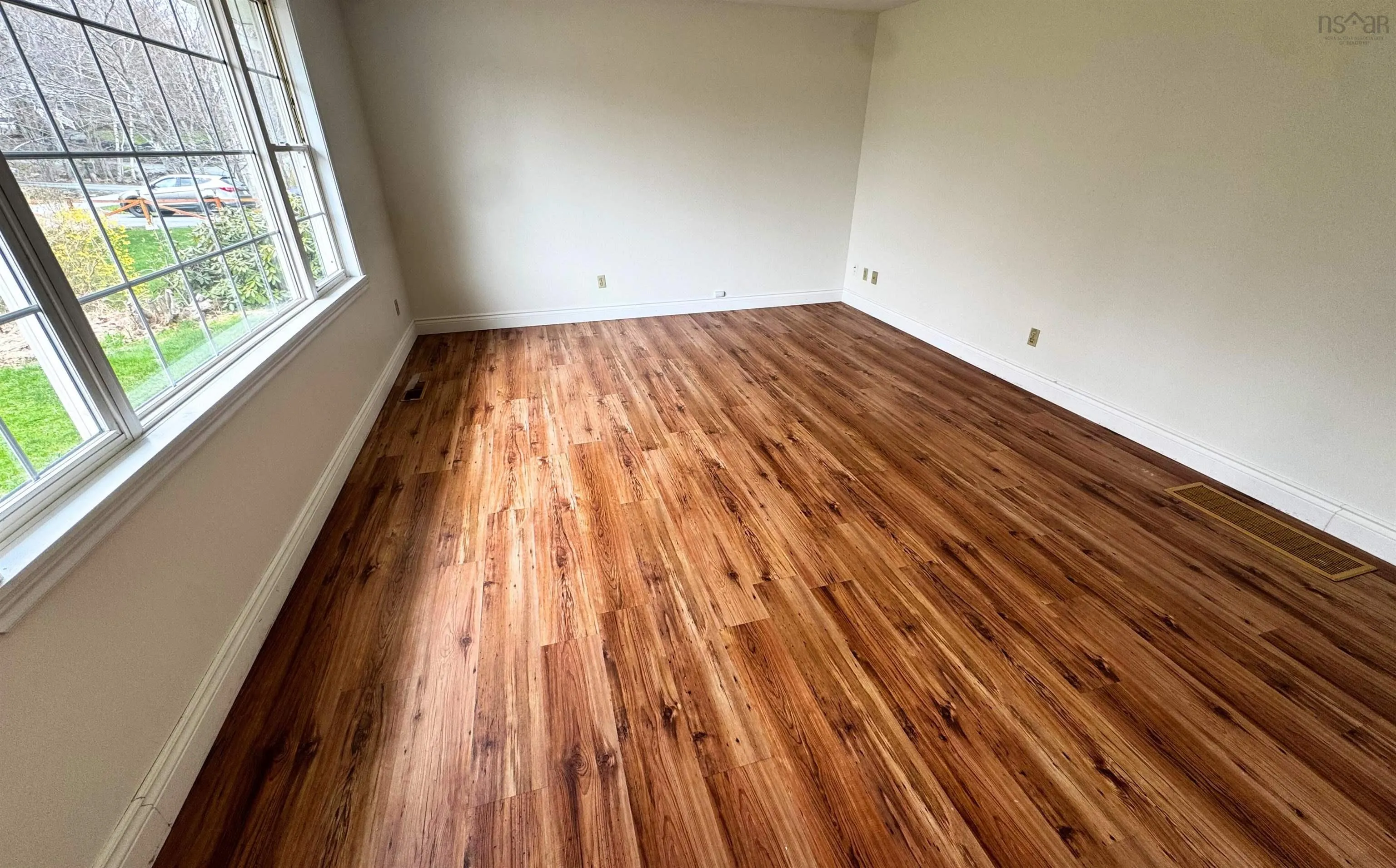 206 Lakeview Road, Lakeview Ns B4c 4c8, 3 Bedrooms Bedrooms, ,2 BathroomsBathrooms,Residential,For Sale,Lakeview,202425804