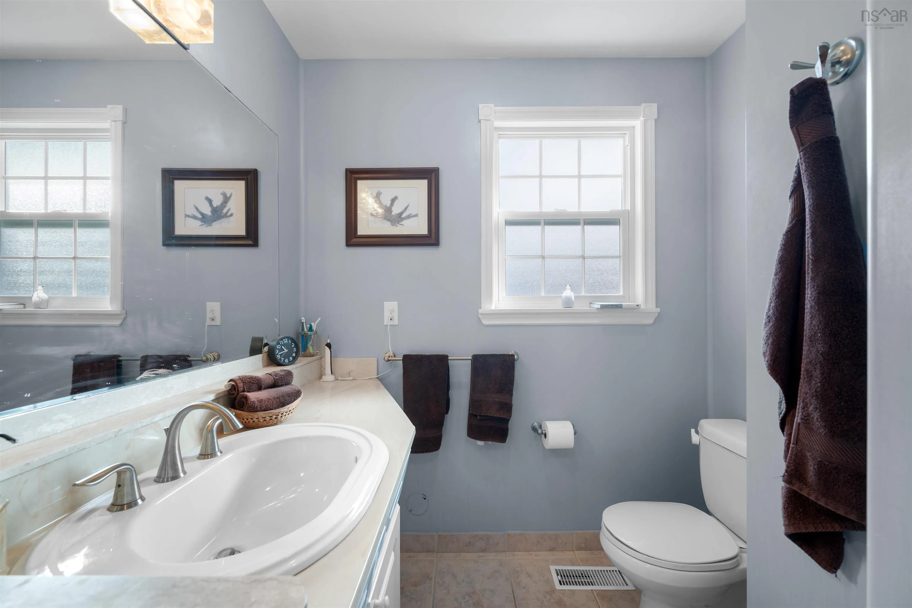 206 Lakeview Road, Lakeview Ns B4c 4c8, 3 Bedrooms Bedrooms, ,2 BathroomsBathrooms,Residential,For Sale,Lakeview,202425804