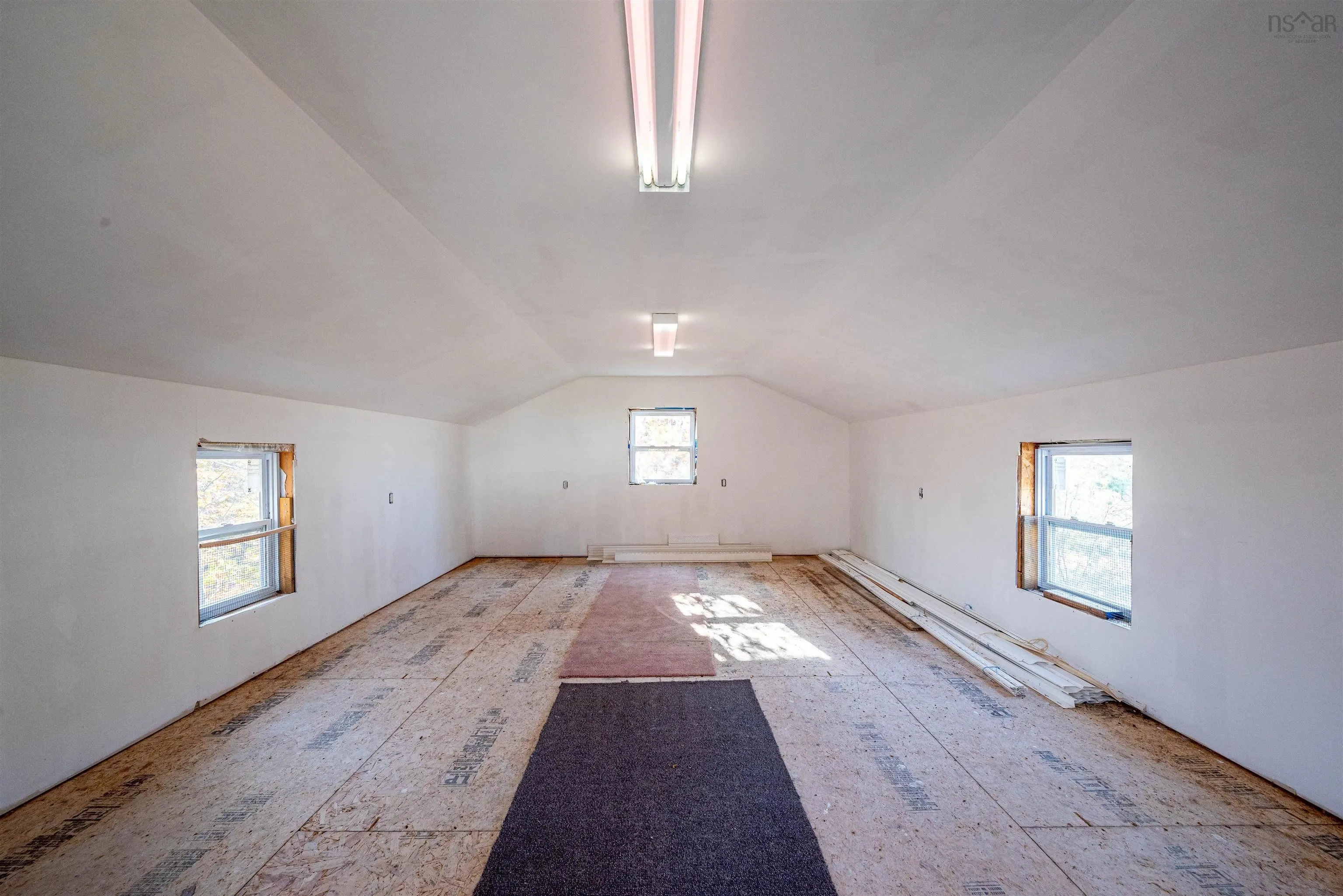206 Lakeview Road, Lakeview Ns B4c 4c8, 3 Bedrooms Bedrooms, ,2 BathroomsBathrooms,Residential,For Sale,Lakeview,202425804