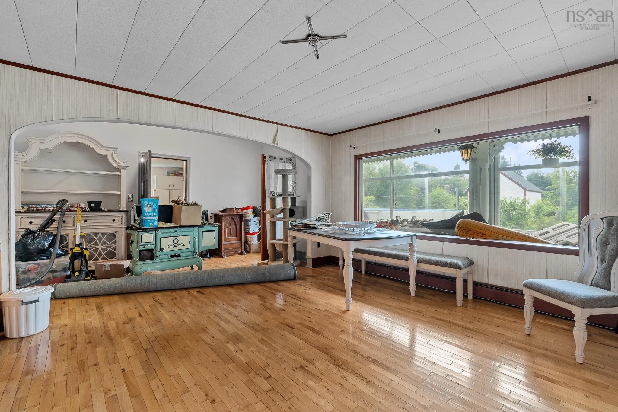 8 Dufferin Mines Road, Port Dufferin, NS B0J 2R0, 6 Bedrooms Bedrooms, ,3 BathroomsBathrooms,Residential,For Sale,Dufferin Mines,202520012