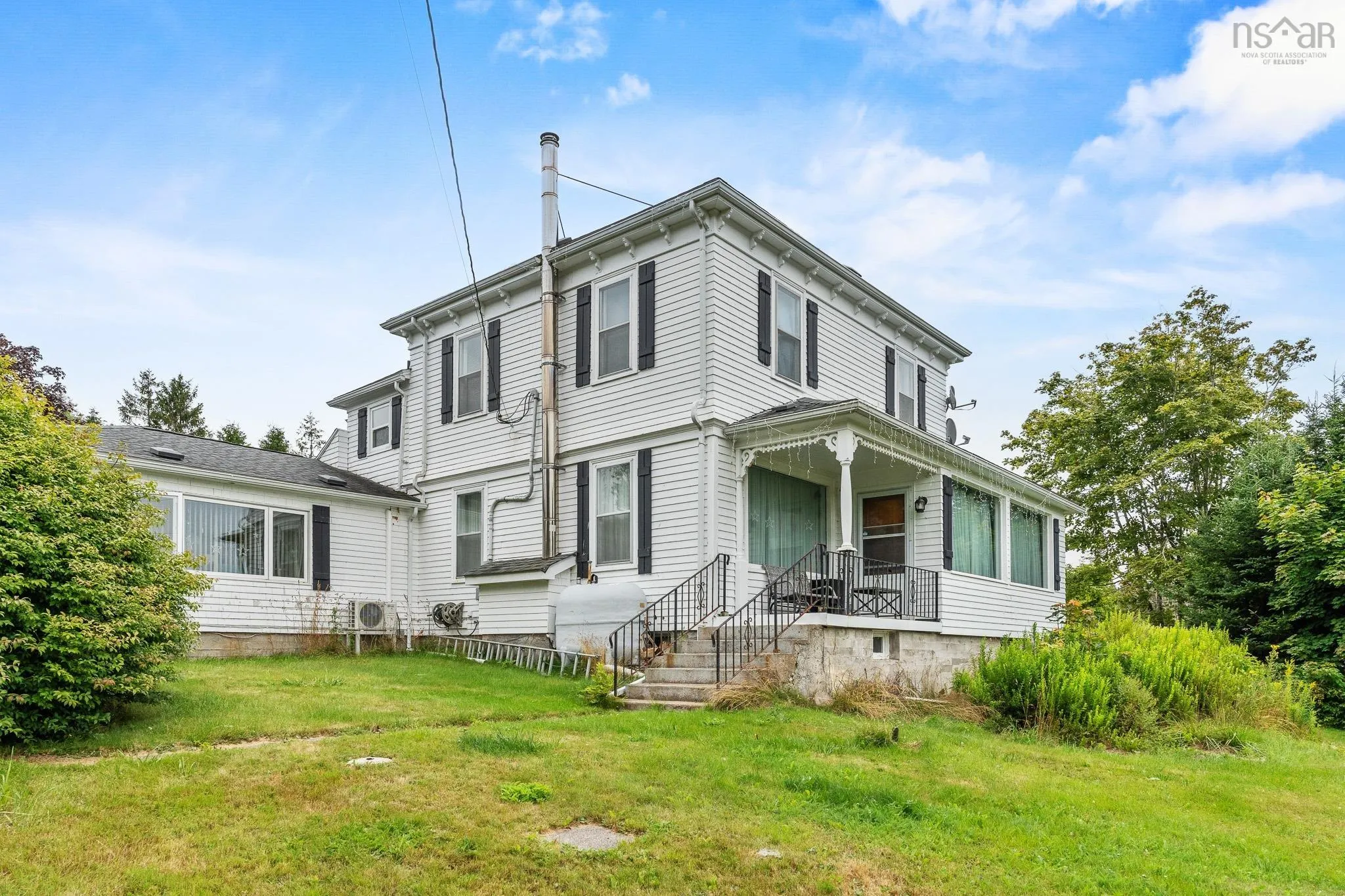 8 Dufferin Mines Road, Port Dufferin, NS B0J 2R0, 6 Bedrooms Bedrooms, ,3 BathroomsBathrooms,Residential,For Sale,Dufferin Mines,202520012