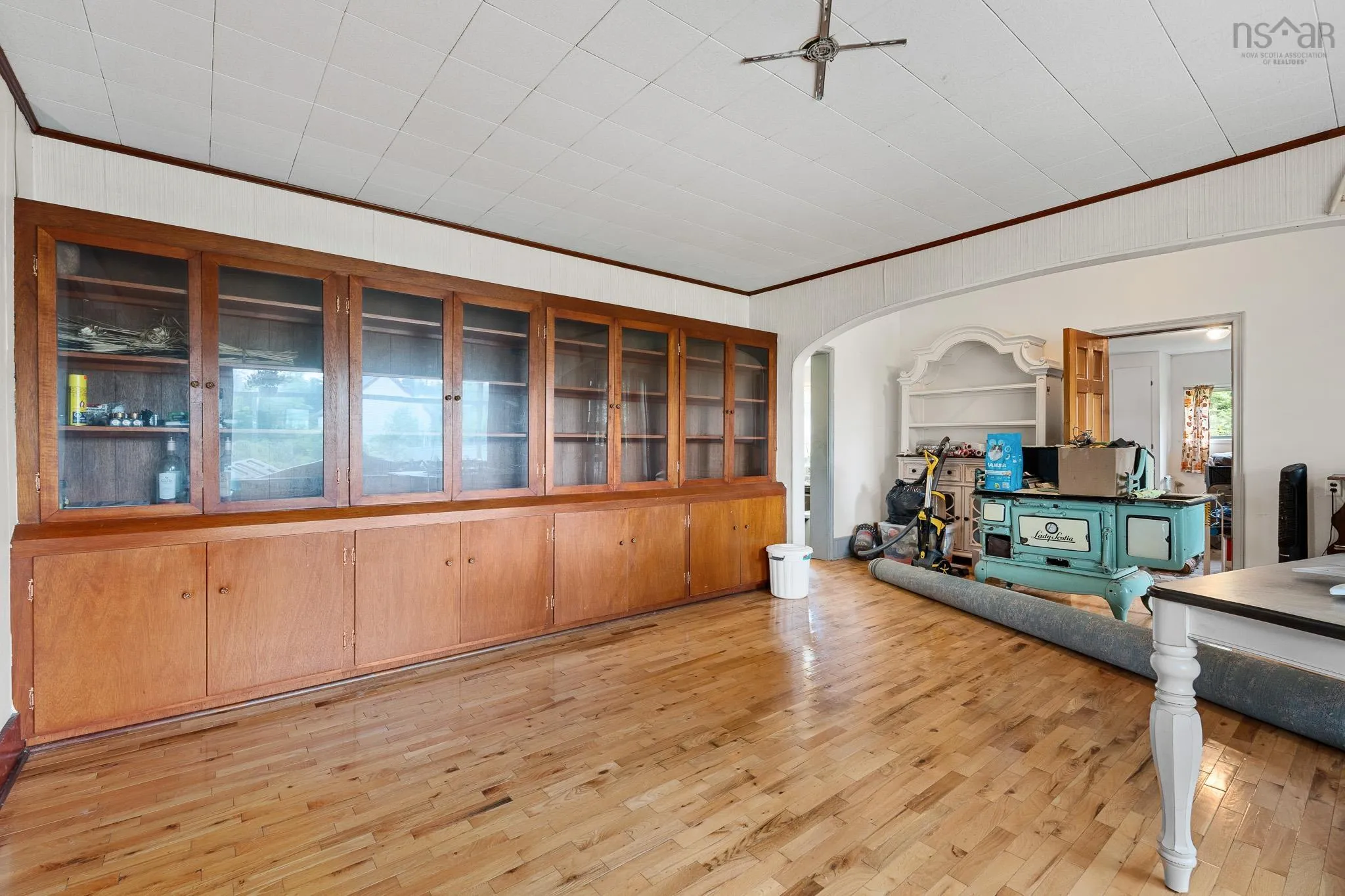 8 Dufferin Mines Road, Port Dufferin, NS B0J 2R0, 6 Bedrooms Bedrooms, ,3 BathroomsBathrooms,Residential,For Sale,Dufferin Mines,202520012