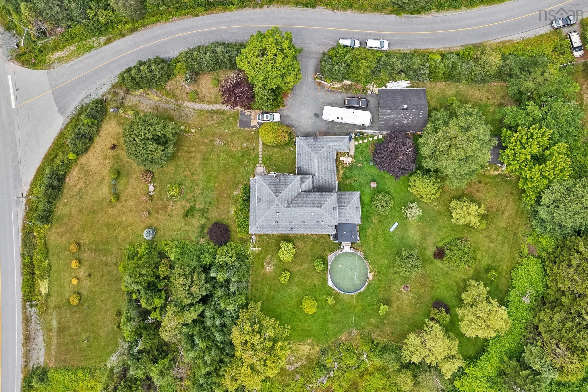 8 Dufferin Mines Road, Port Dufferin, NS B0J 2R0, 6 Bedrooms Bedrooms, ,3 BathroomsBathrooms,Residential,For Sale,Dufferin Mines,202520012