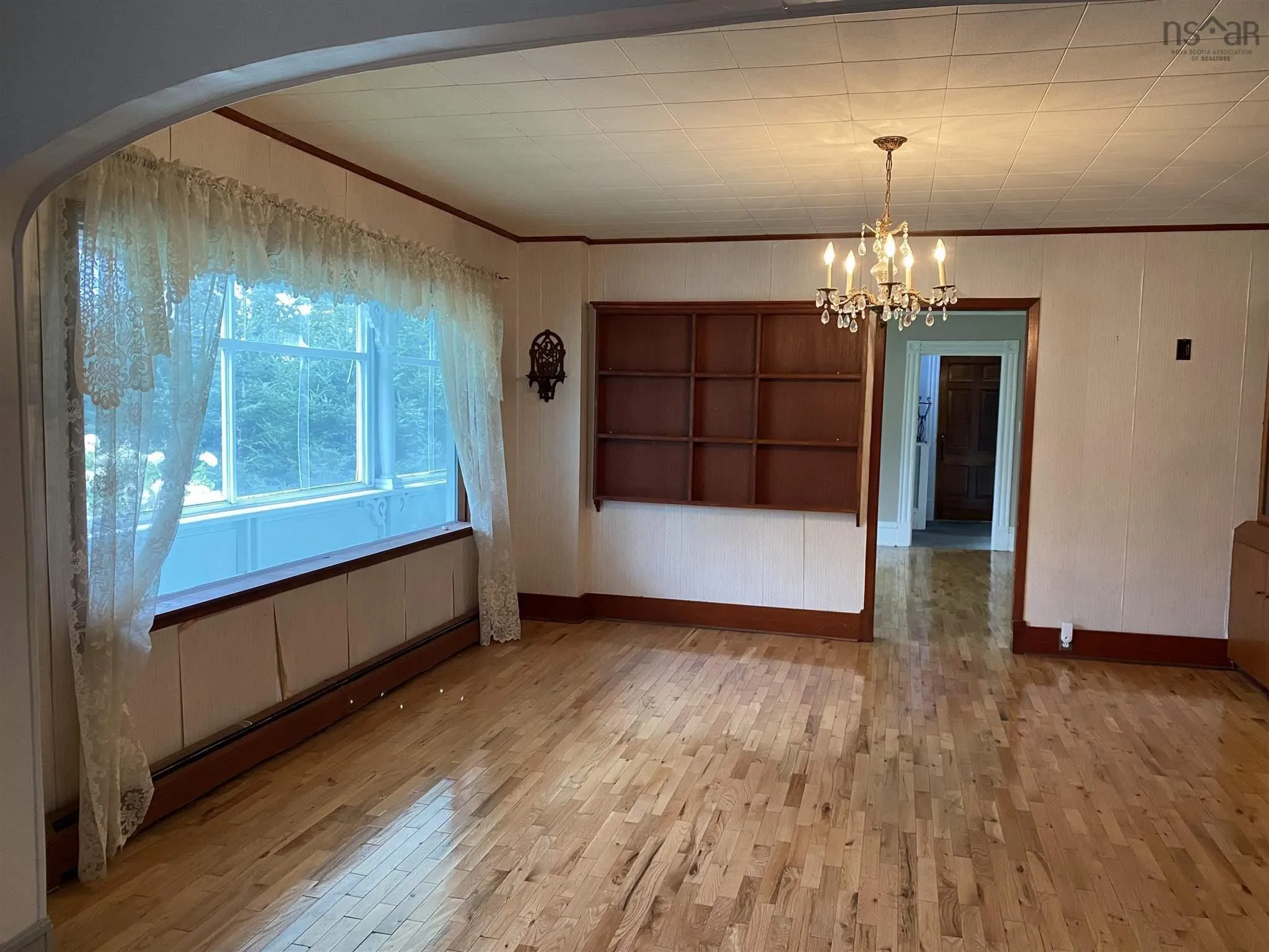 8 Dufferin Mines Road, Port Dufferin, NS B0J 2R0, 6 Bedrooms Bedrooms, ,3 BathroomsBathrooms,Residential,For Sale,Dufferin Mines,202520012