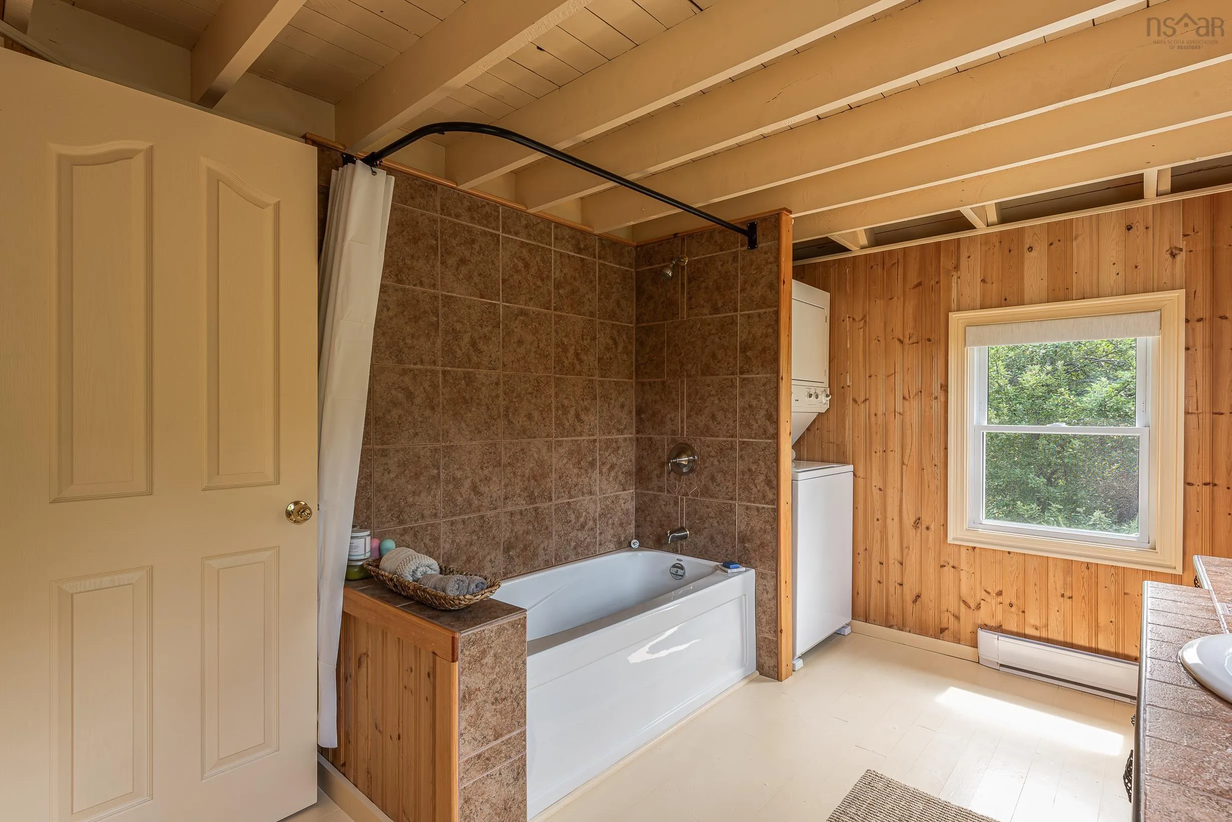 17 Mill Cove Shore Road, Mill Cove, NS B0J 1T0, 3 Bedrooms Bedrooms, ,2 BathroomsBathrooms,Residential,For Sale,Mill Cove Shore,202515496