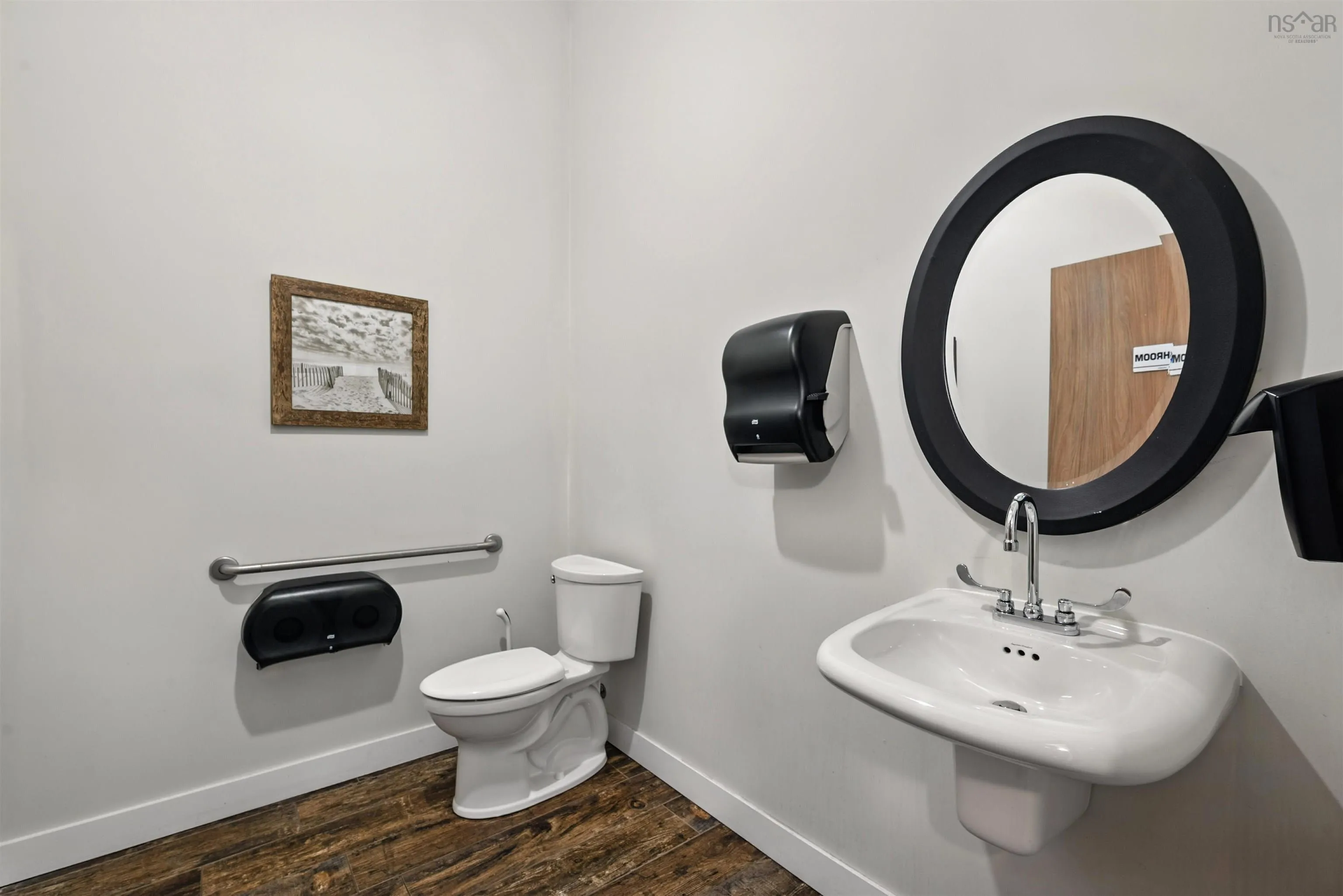210-5662 Roberts Street, Halifax, NS B3K 0E3, 2 Bedrooms Bedrooms, ,2 BathroomsBathrooms,Residential,For Sale,Roberts,202517905