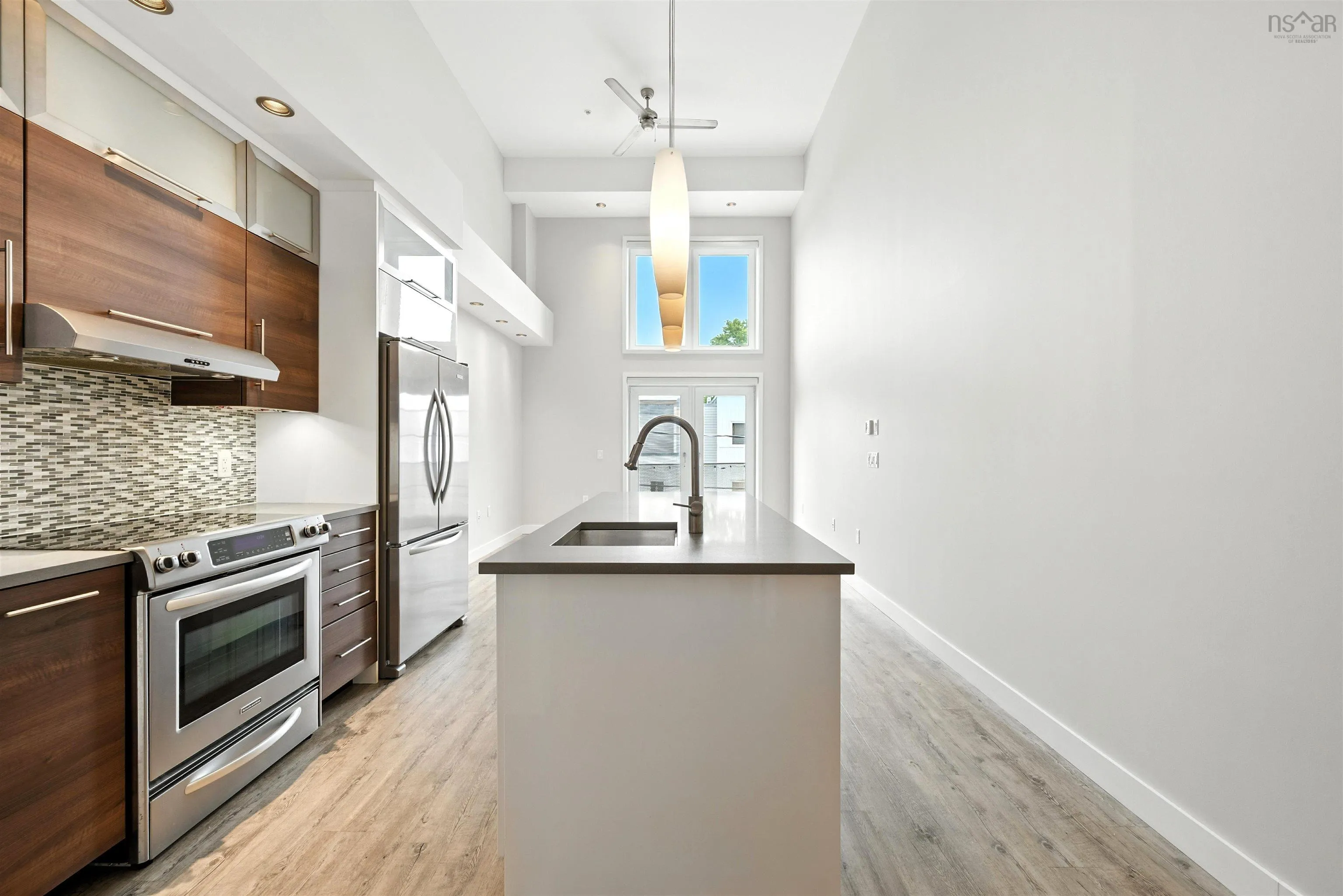 210-5662 Roberts Street, Halifax, NS B3K 0E3, 2 Bedrooms Bedrooms, ,2 BathroomsBathrooms,Residential,For Sale,Roberts,202517905