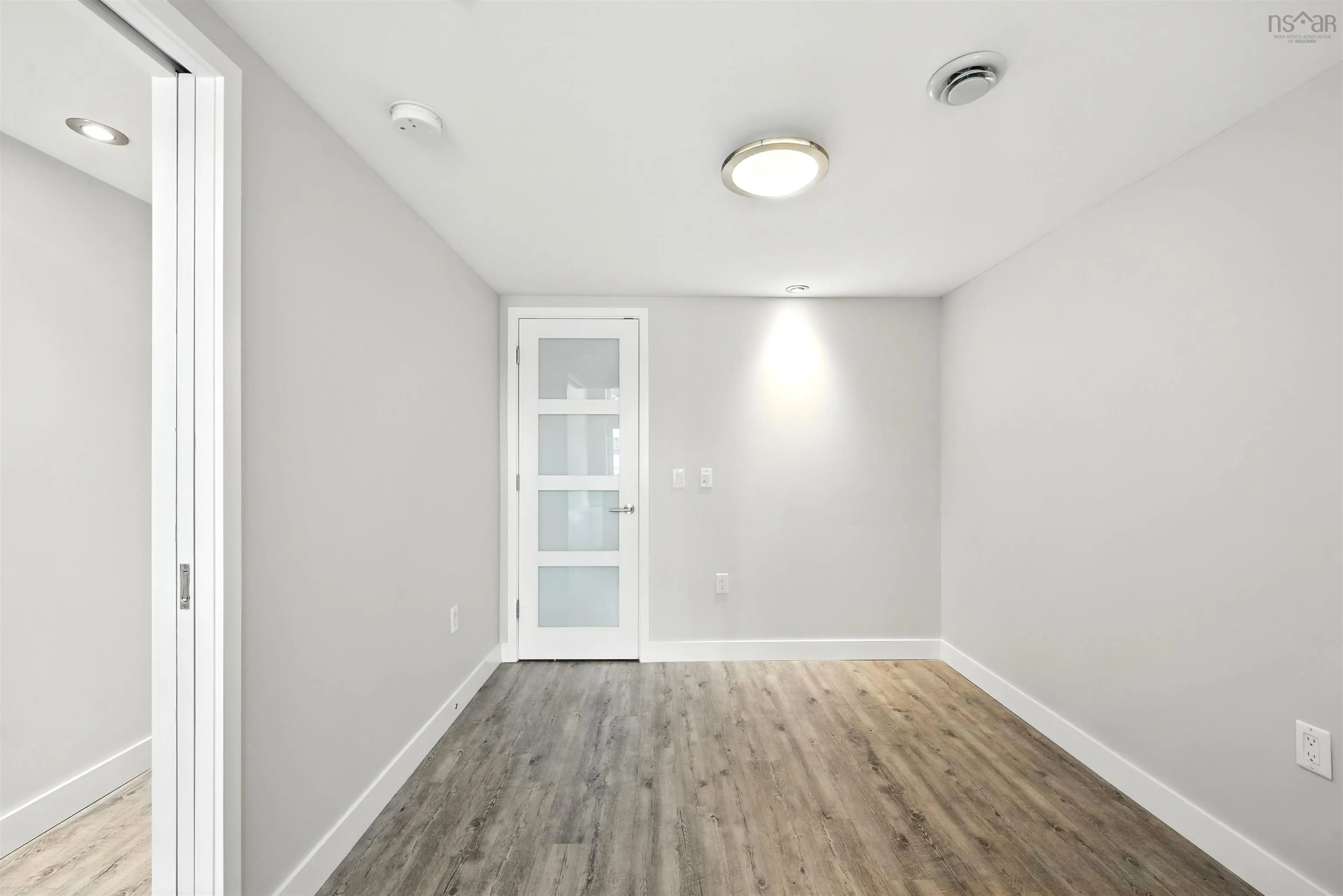 210-5662 Roberts Street, Halifax, NS B3K 0E3, 2 Bedrooms Bedrooms, ,2 BathroomsBathrooms,Residential,For Sale,Roberts,202517905