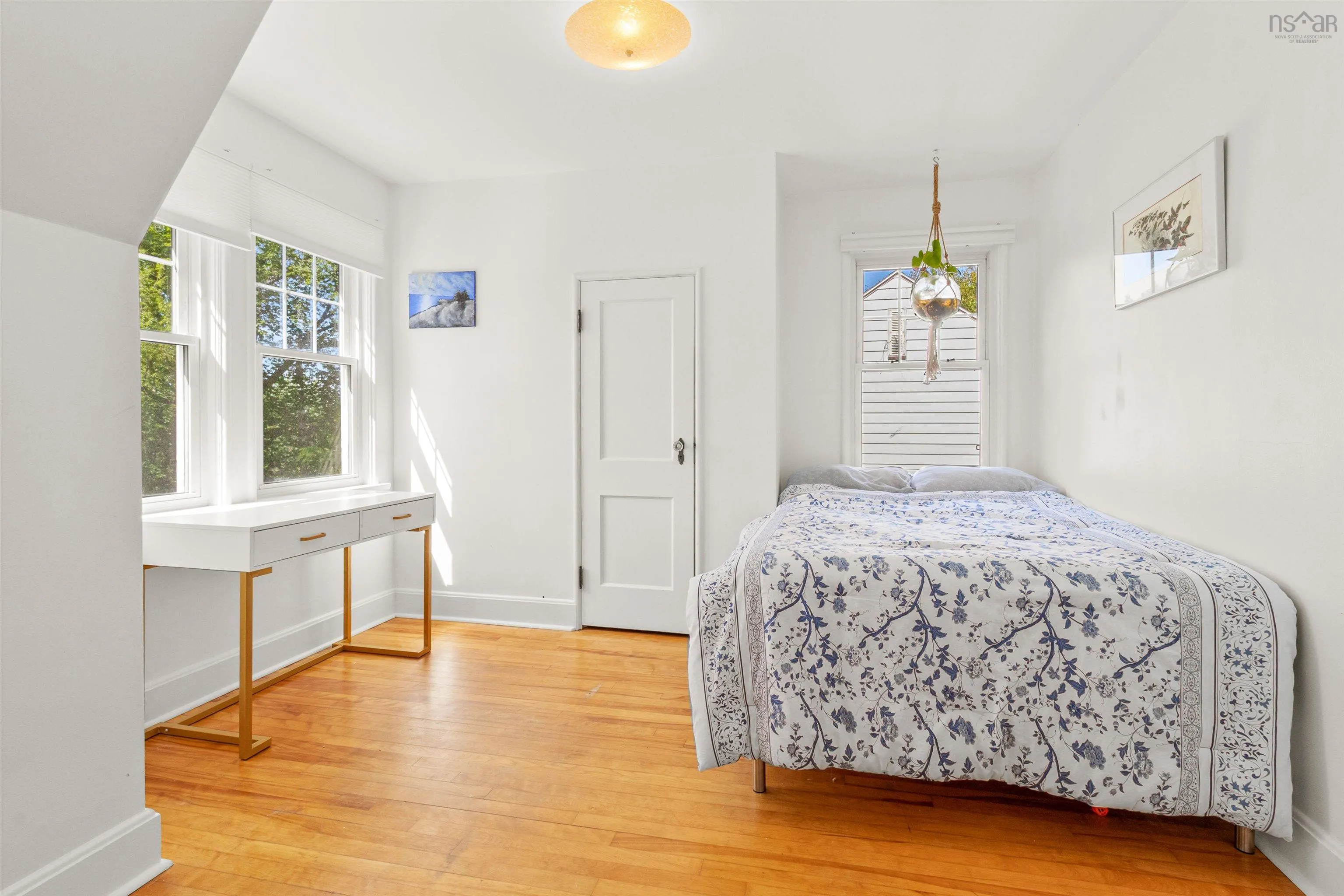 137 Pleasant, Dartmouth, NS B2Y 3P8, 3 Bedrooms Bedrooms, ,2 BathroomsBathrooms,Residential,For Sale,Pleasant,202523719