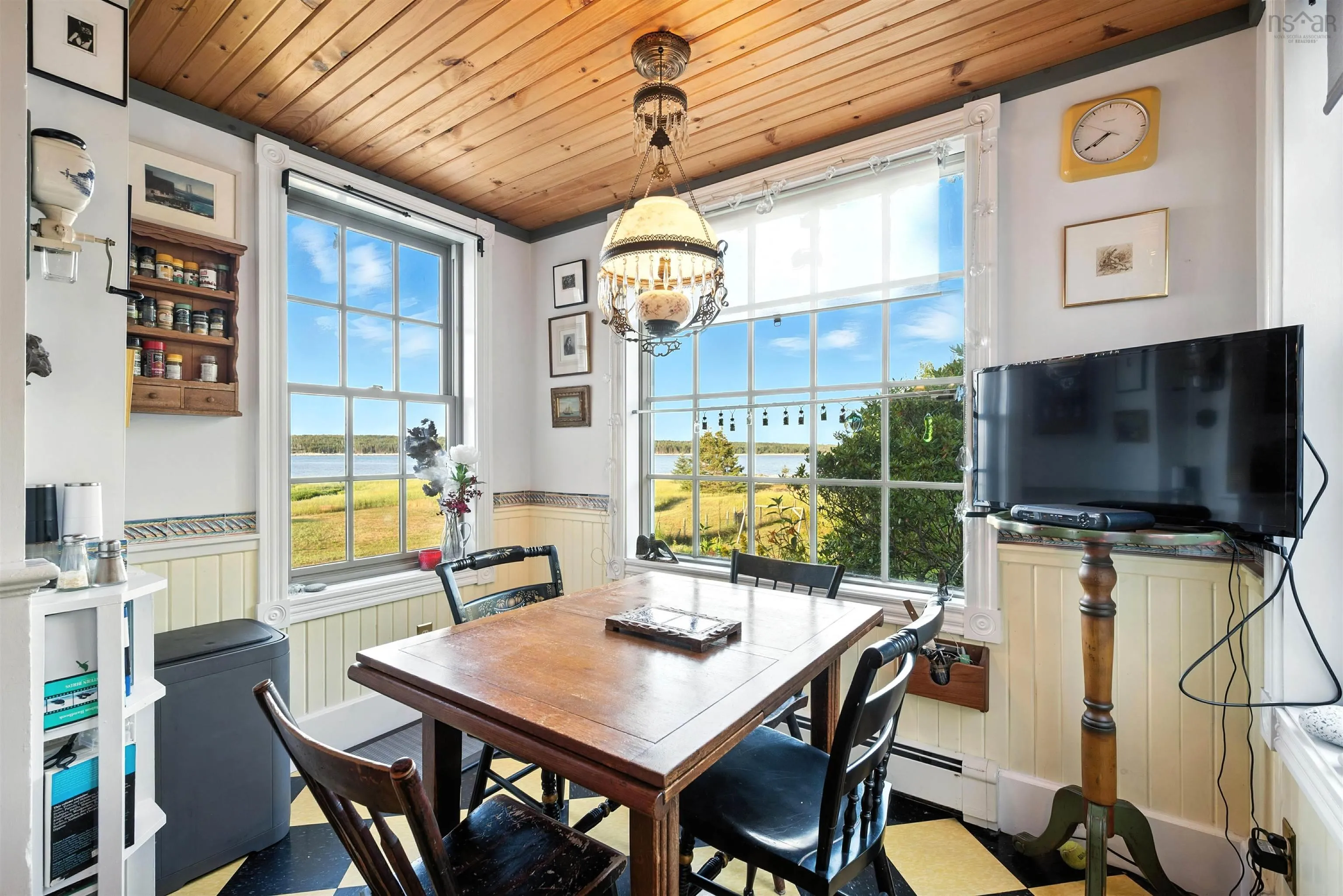 1618 Mcleans Lake Road, Port Lhebert, NS B0T 1V0, 5 Bedrooms Bedrooms, ,3 BathroomsBathrooms,Residential,For Sale,Mcleans Lake,202518886