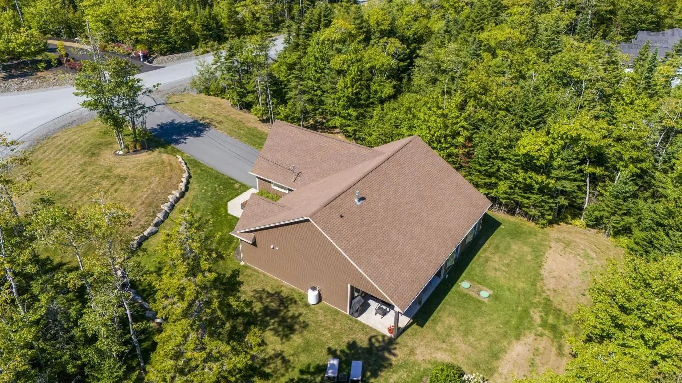 68 Bigbear Loop, Porters Lake, NS B3E 0C8, 3 Bedrooms Bedrooms, ,2 BathroomsBathrooms,Residential,For Sale,Bigbear Loop,202522852
