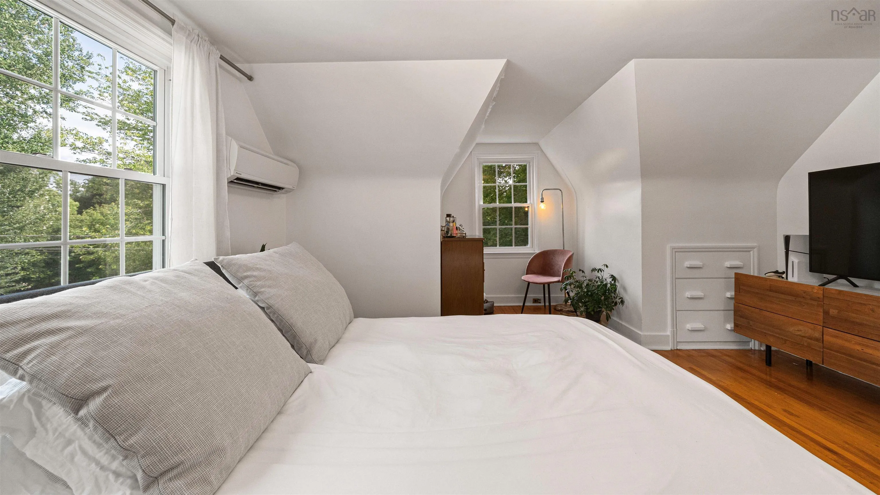110 Elm Street, New Glasgow, NS B2H 1Y4, 3 Bedrooms Bedrooms, ,1 BathroomBathrooms,Residential,For Sale,Elm,202520986