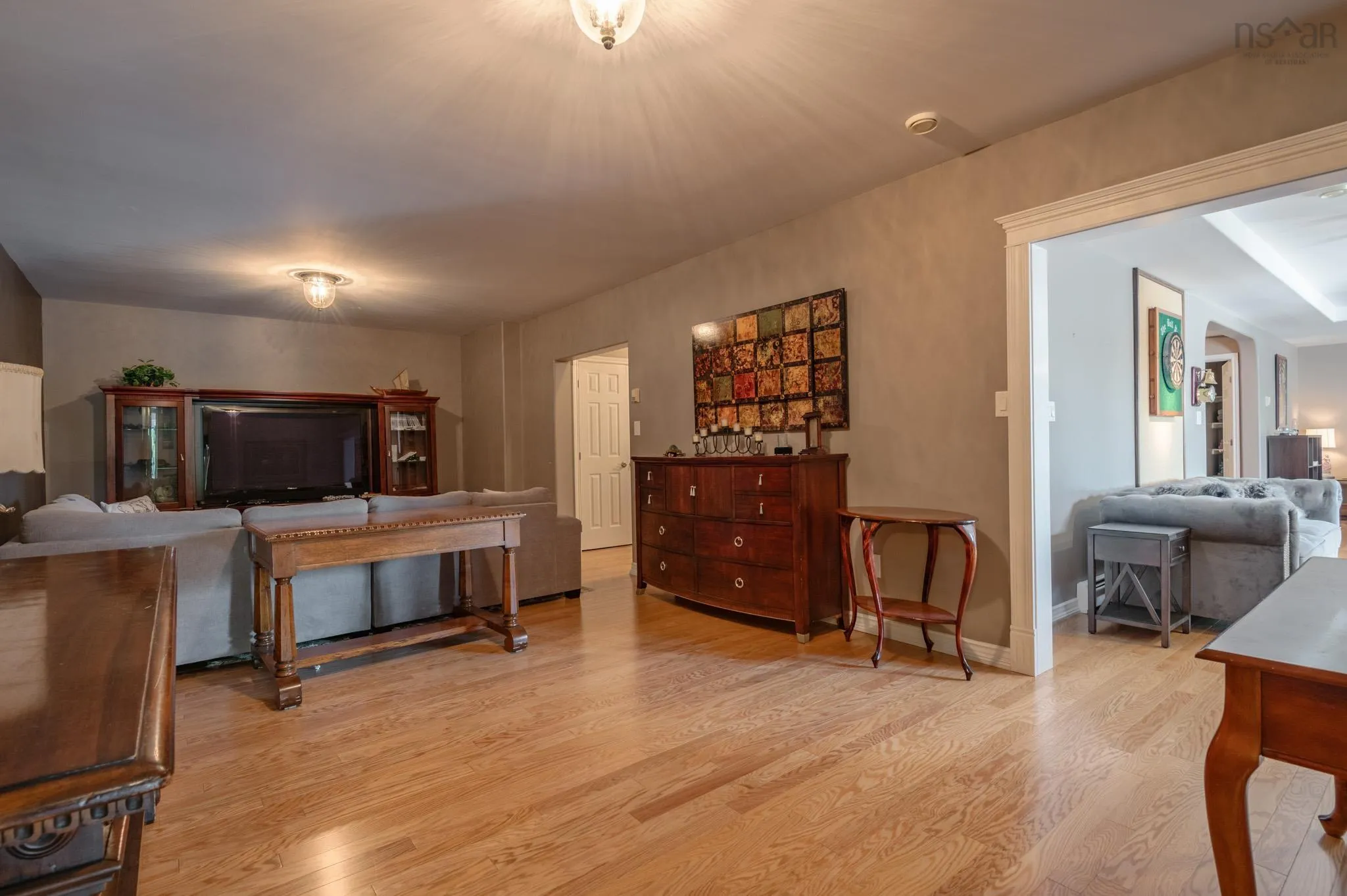 47 Long Lake Drive, Kingswood, NS B4B 1K6, 8 Bedrooms Bedrooms, ,6 BathroomsBathrooms,Residential,For Sale,Long Lake,202522521