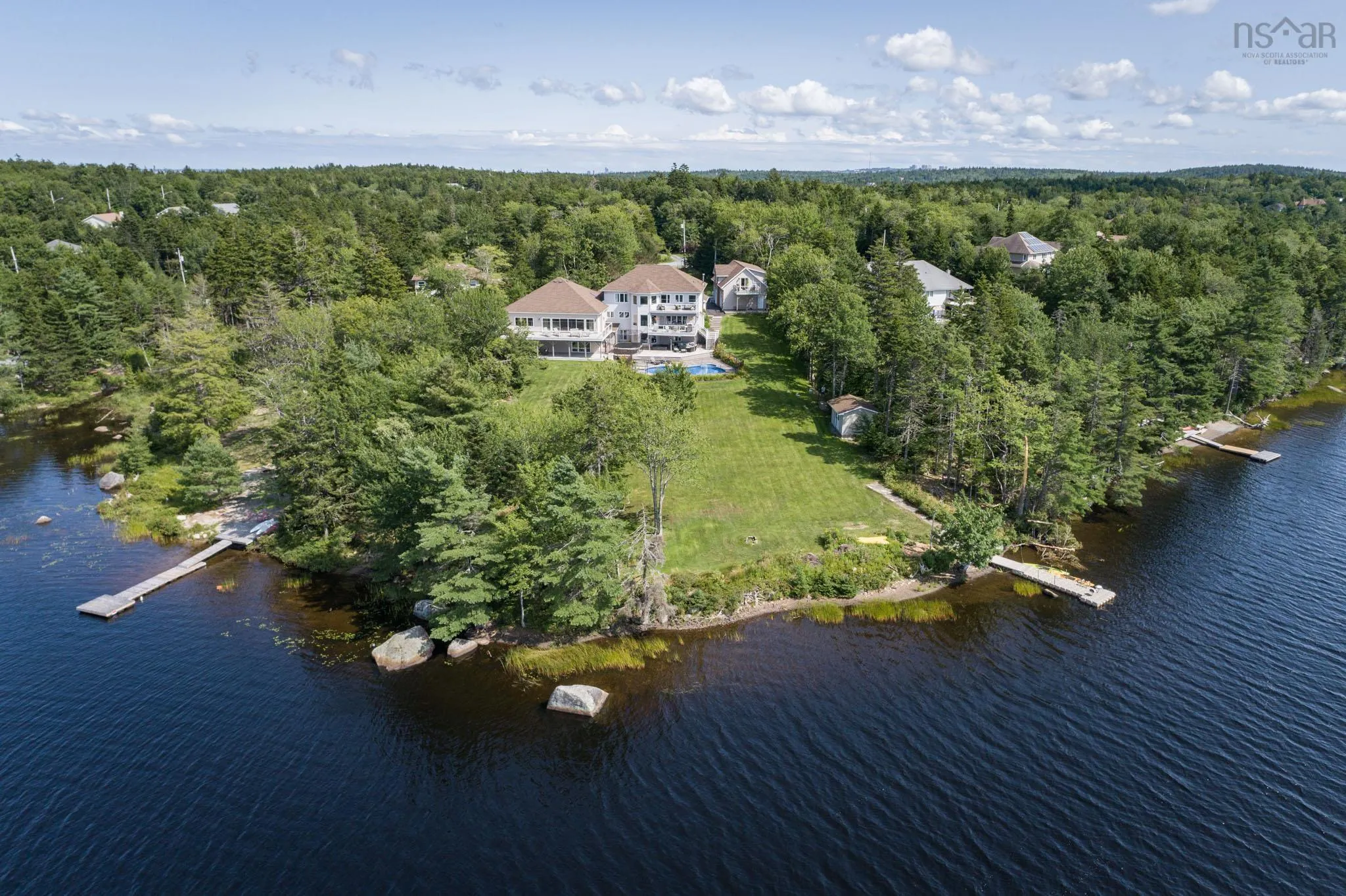 47 Long Lake Drive, Kingswood, NS B4B 1K6, 8 Bedrooms Bedrooms, ,6 BathroomsBathrooms,Residential,For Sale,Long Lake,202522521