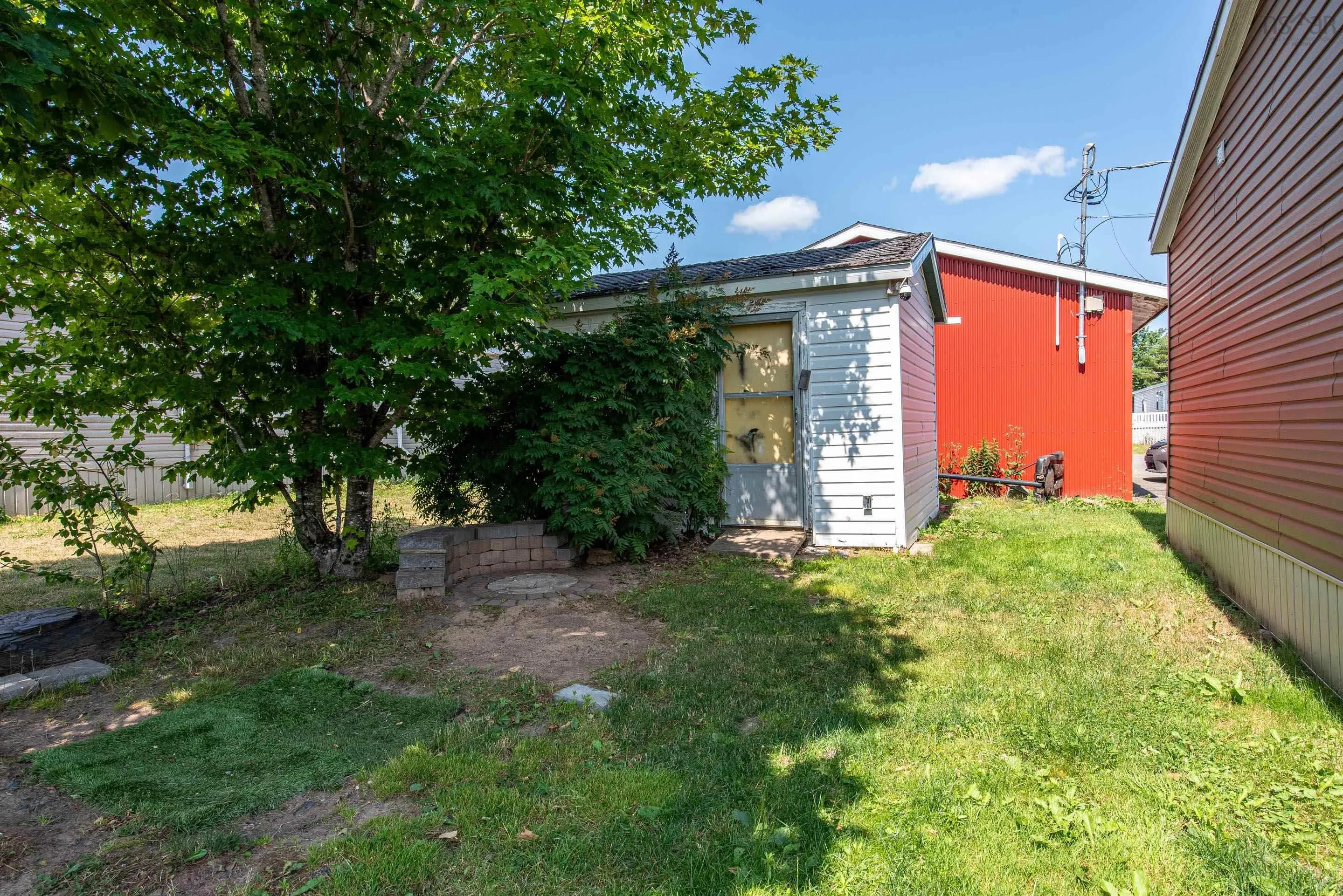 1 Elcona Avenue, Middle Sackville, NS B4E 3B2, 3 Bedrooms Bedrooms, ,1 BathroomBathrooms,Residential,For Sale,Elcona,202520859