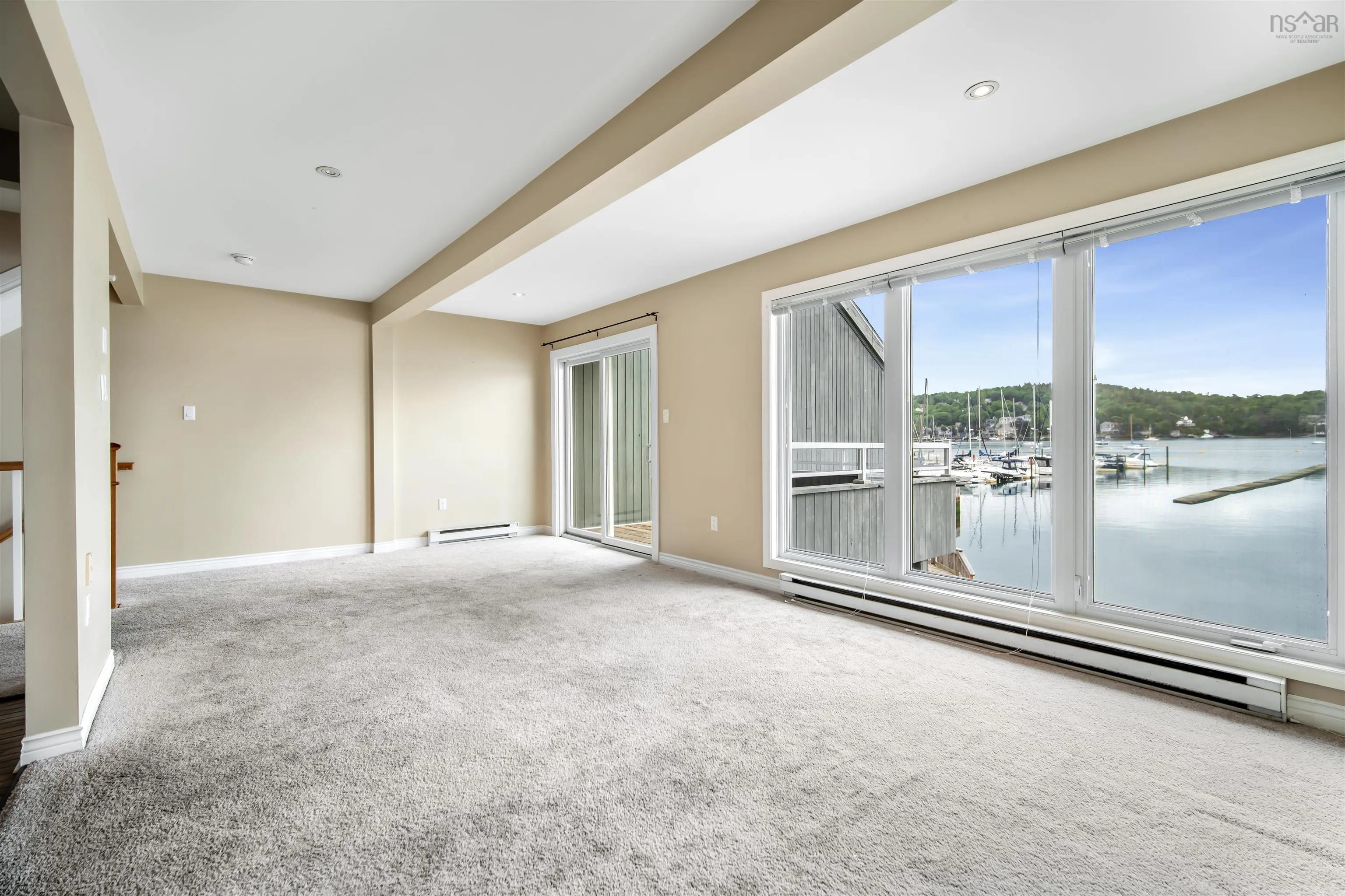 353 1 Shore Drive, Bedford, NS B4A 2C7, 2 Bedrooms Bedrooms, ,2 BathroomsBathrooms,Residential,For Sale,Shore,202515693