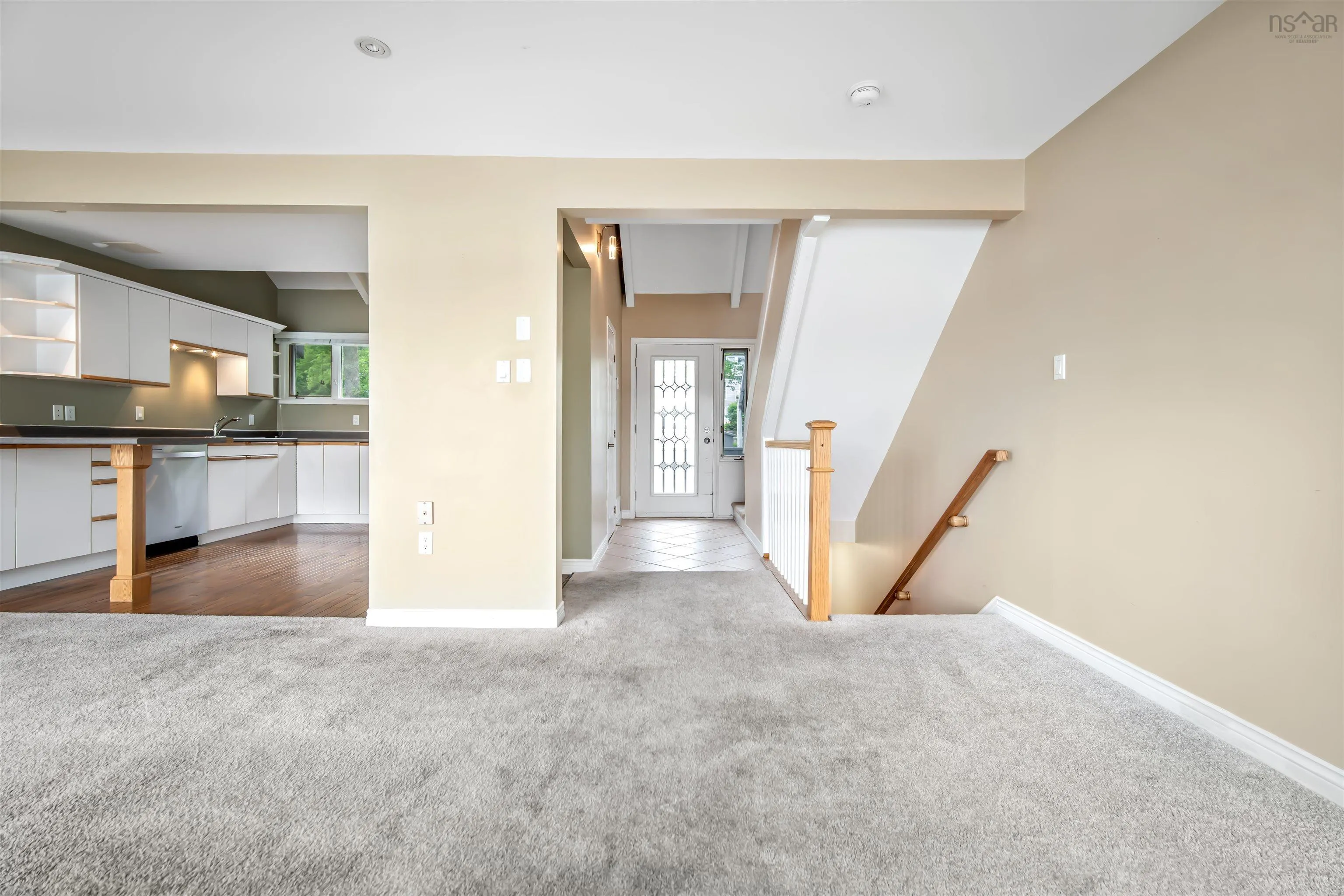 353 1 Shore Drive, Bedford, NS B4A 2C7, 2 Bedrooms Bedrooms, ,2 BathroomsBathrooms,Residential,For Sale,Shore,202515693