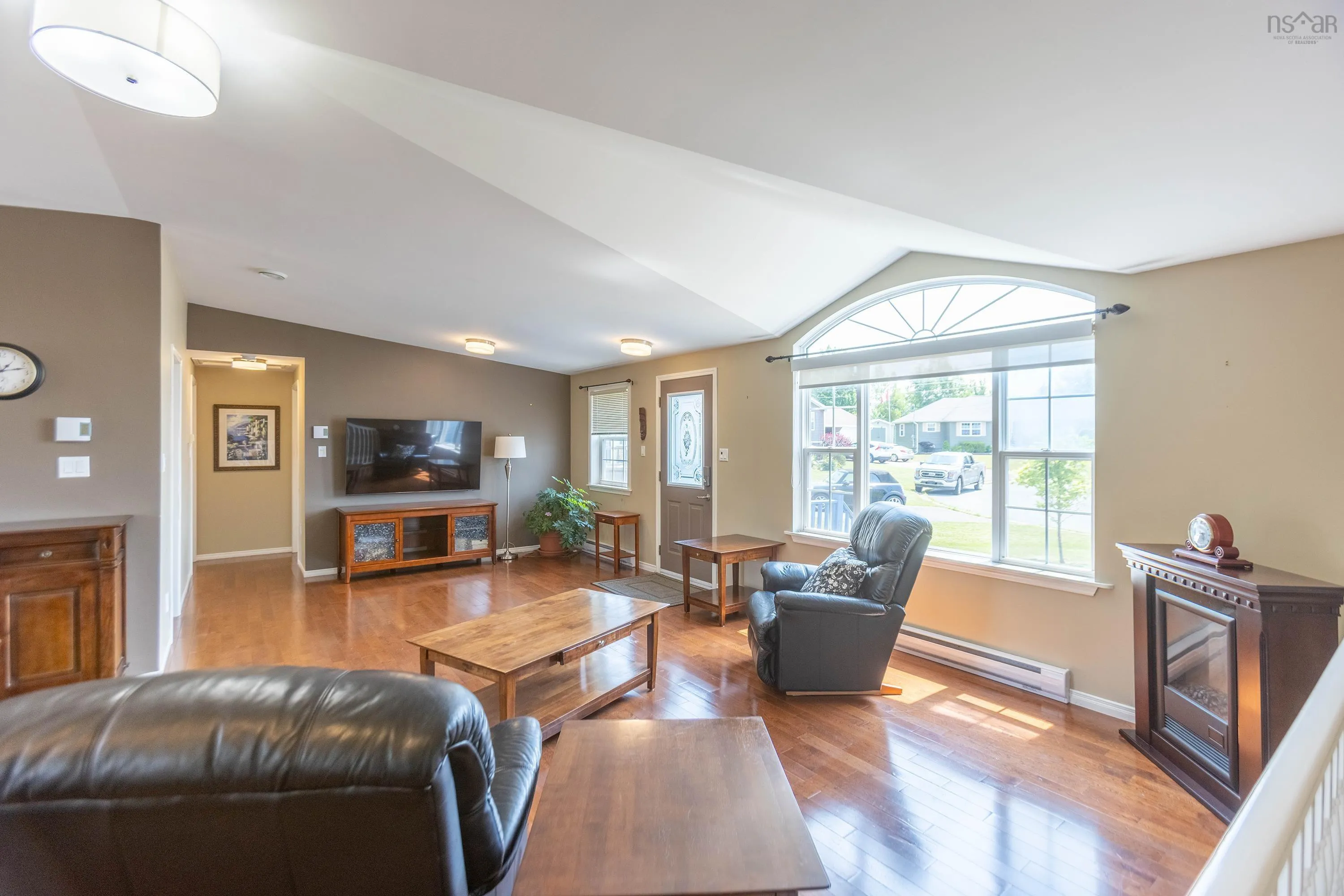 10 Garden Court, Amherst, NS B4H 4R8, 2 Bedrooms Bedrooms, ,2 BathroomsBathrooms,Residential,For Sale,Garden,202518028