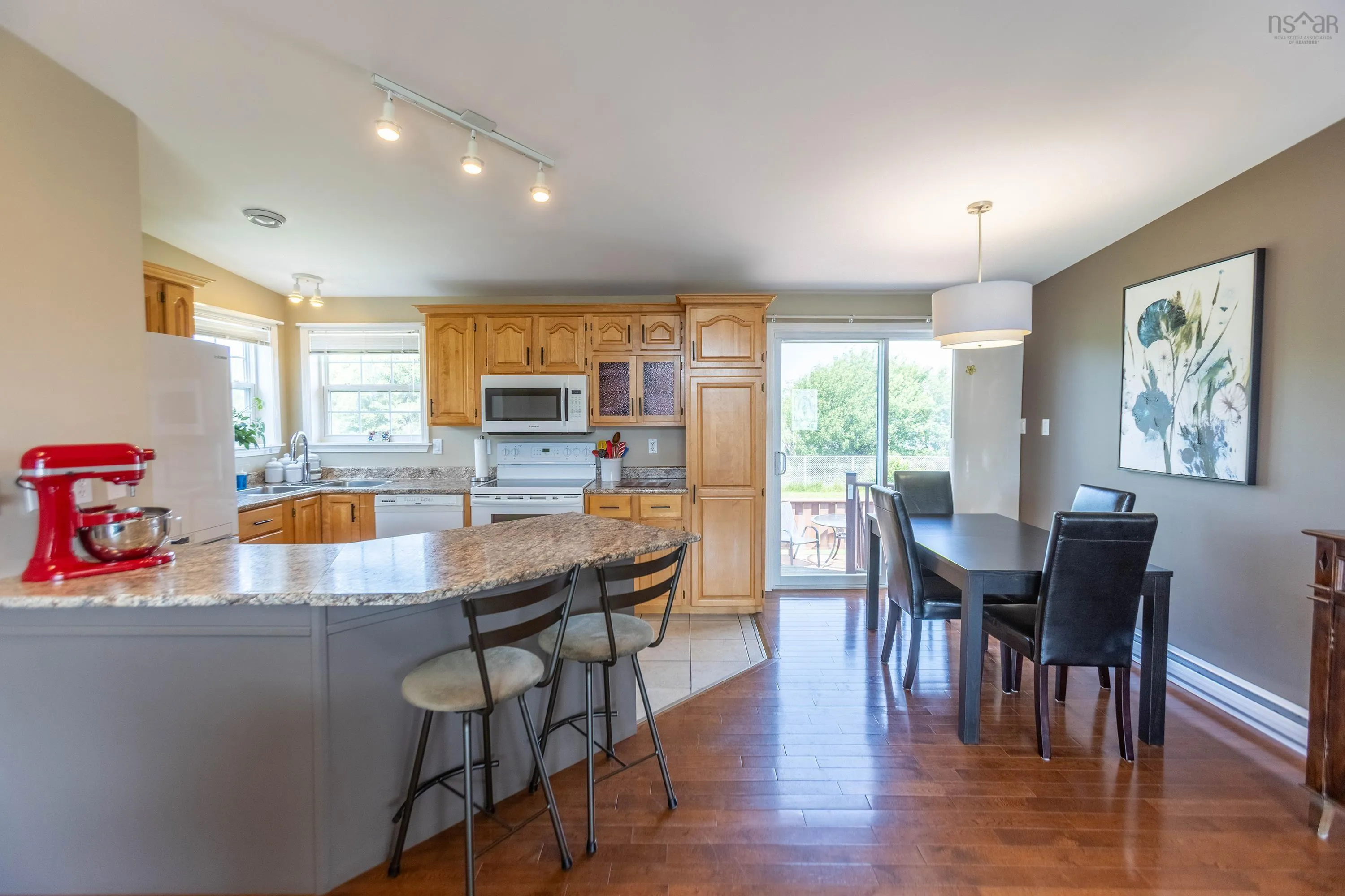 10 Garden Court, Amherst, NS B4H 4R8, 2 Bedrooms Bedrooms, ,2 BathroomsBathrooms,Residential,For Sale,Garden,202518028