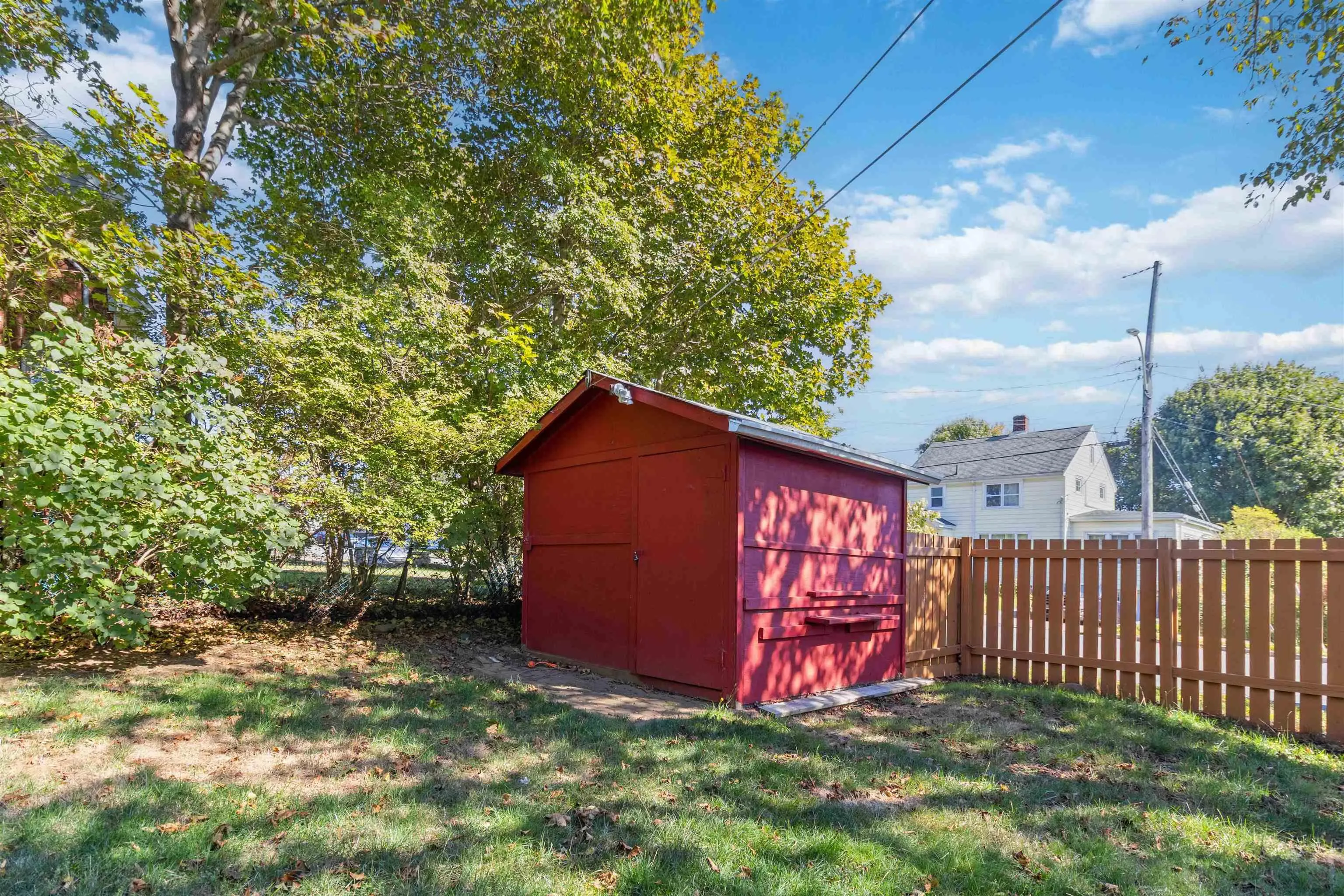 132 Victoria Road, Dartmouth, NS B3A 1V6, 4 Bedrooms Bedrooms, ,Residential Income,For Sale,Victoria,202524692