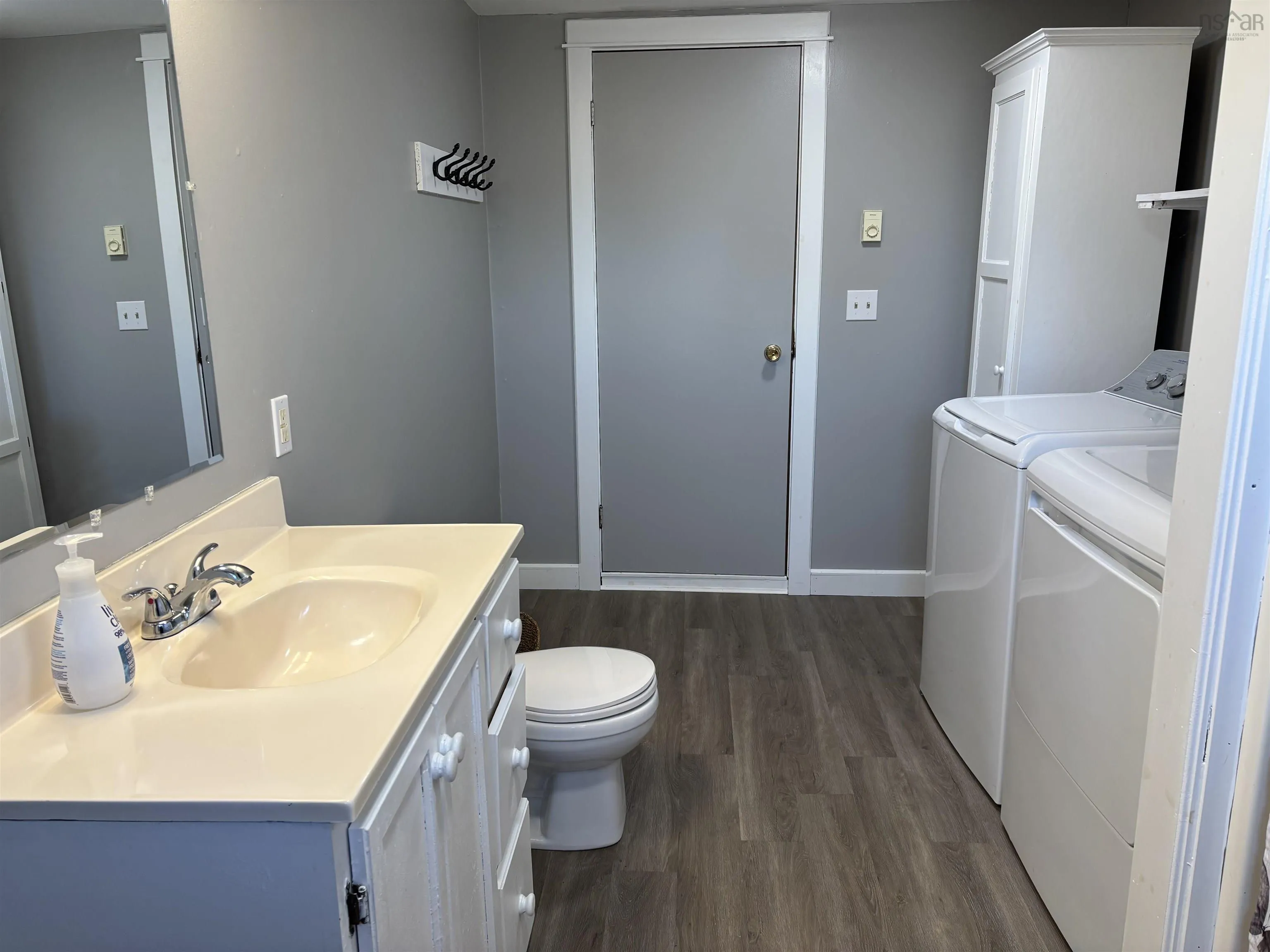 1853 Highway 217, Central Grove Ns B0v 1g0, 4 Bedrooms Bedrooms, ,1 BathroomBathrooms,Residential,For Sale,Highway 217,202504592