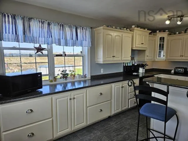 5966 Hwy #3, Shag Harbour, NS B0W 3B0, 4 Bedrooms Bedrooms, ,2 BathroomsBathrooms,Residential,For Sale,Hwy #3,202511351