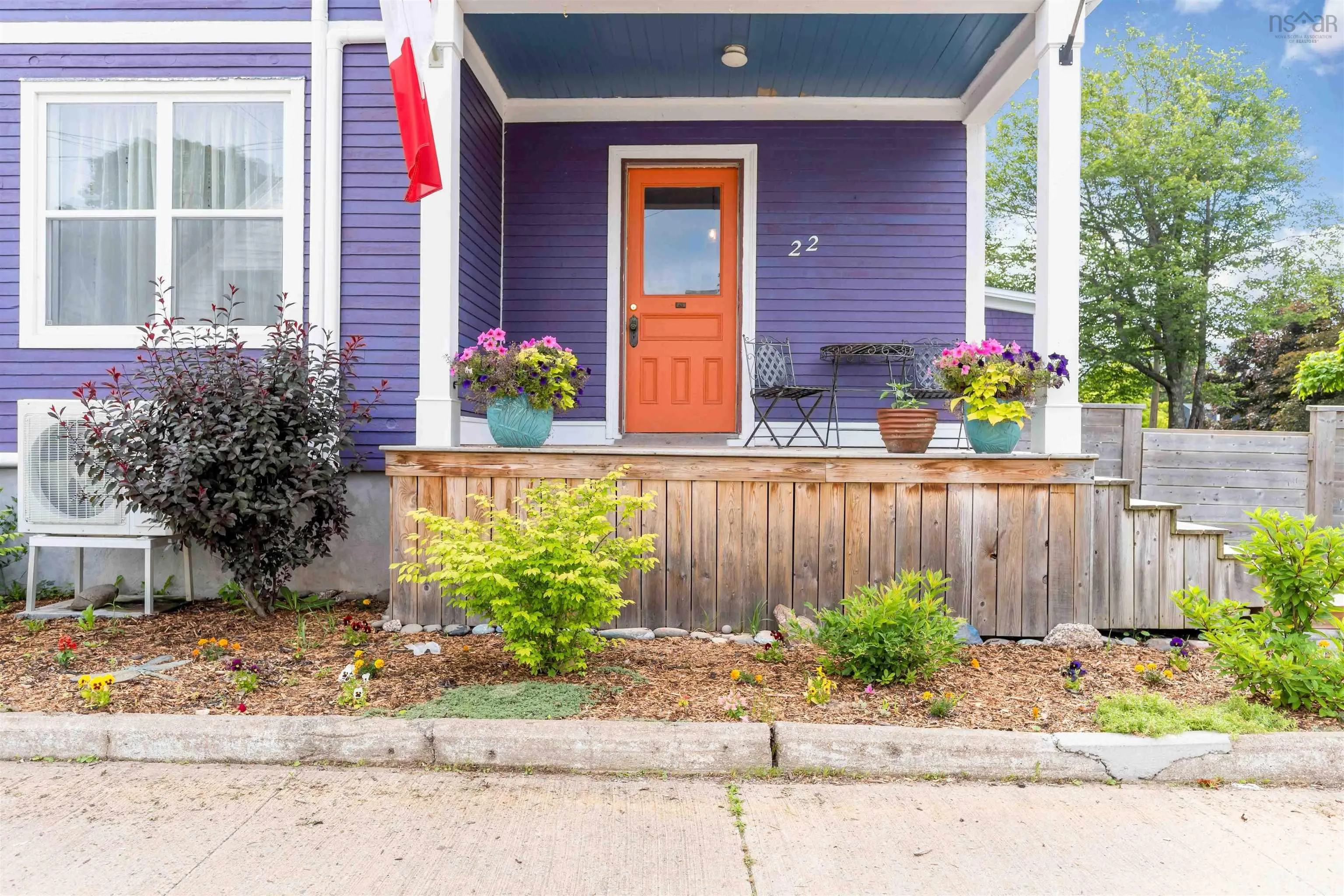 22 Washington Street, Bridgetown, NS B0S 1C0, 6 Bedrooms Bedrooms, ,2 BathroomsBathrooms,Residential,For Sale,Washington,202517527