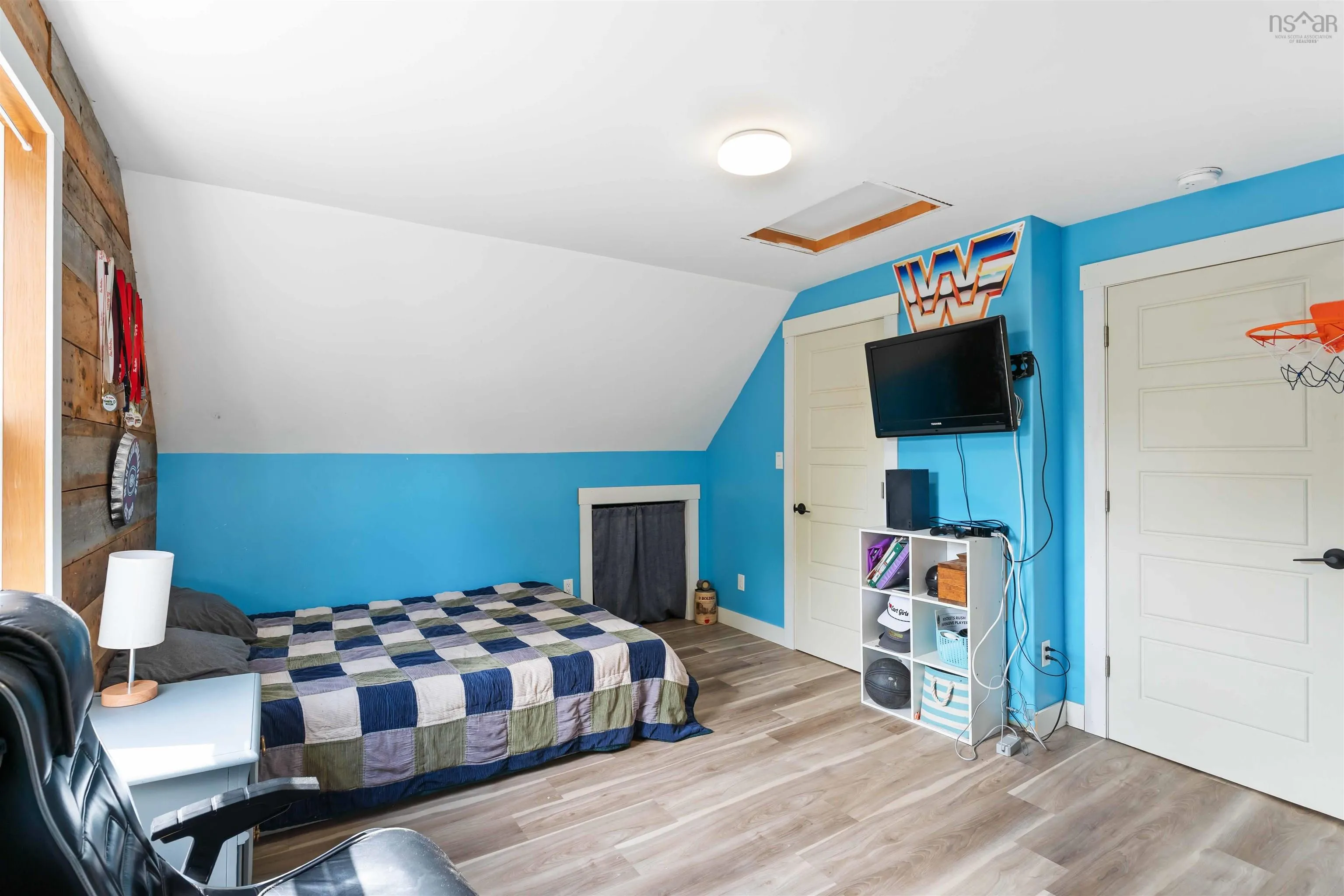 22 Washington Street, Bridgetown, NS B0S 1C0, 6 Bedrooms Bedrooms, ,2 BathroomsBathrooms,Residential,For Sale,Washington,202517527