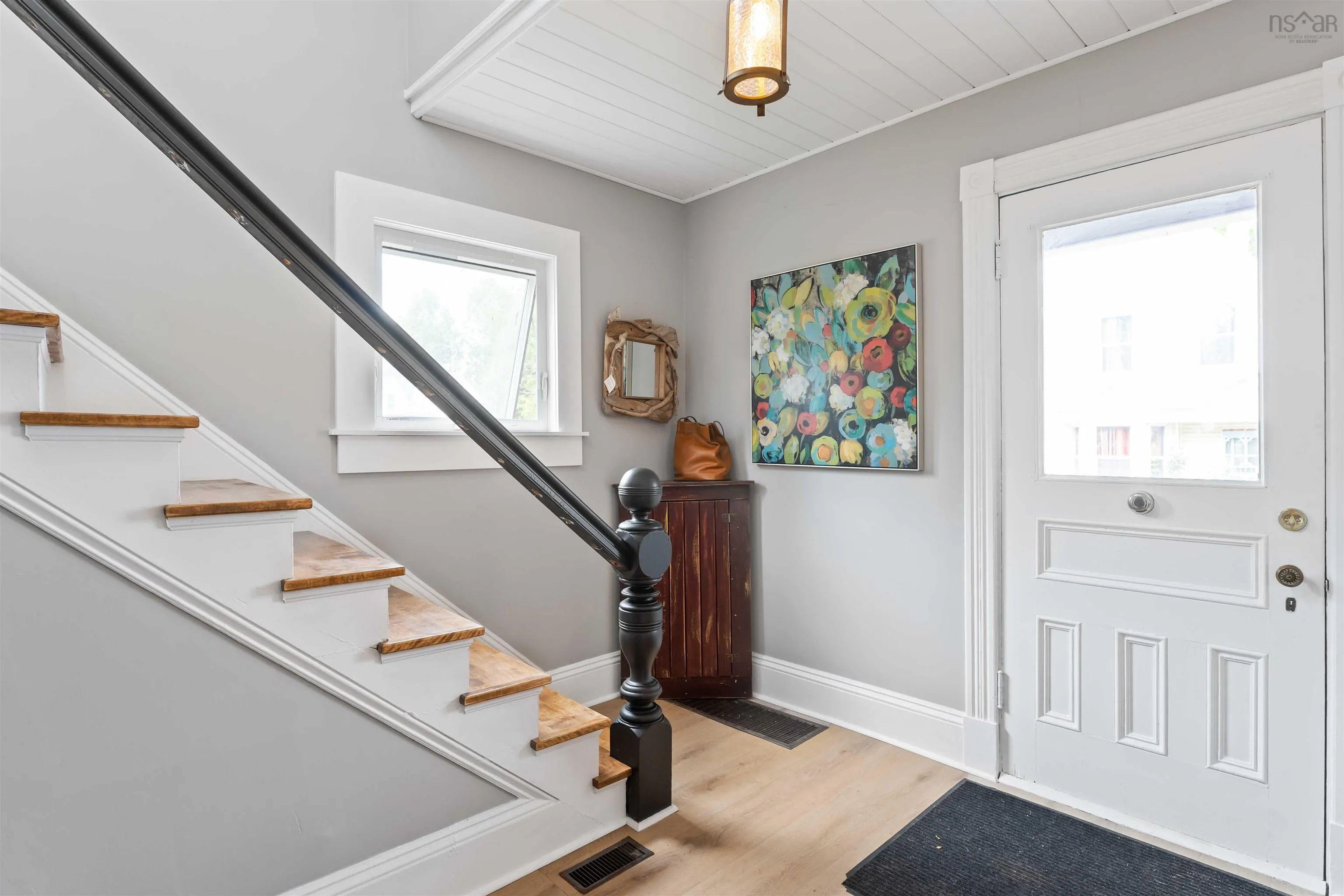 22 Washington Street, Bridgetown, NS B0S 1C0, 6 Bedrooms Bedrooms, ,2 BathroomsBathrooms,Residential,For Sale,Washington,202517527