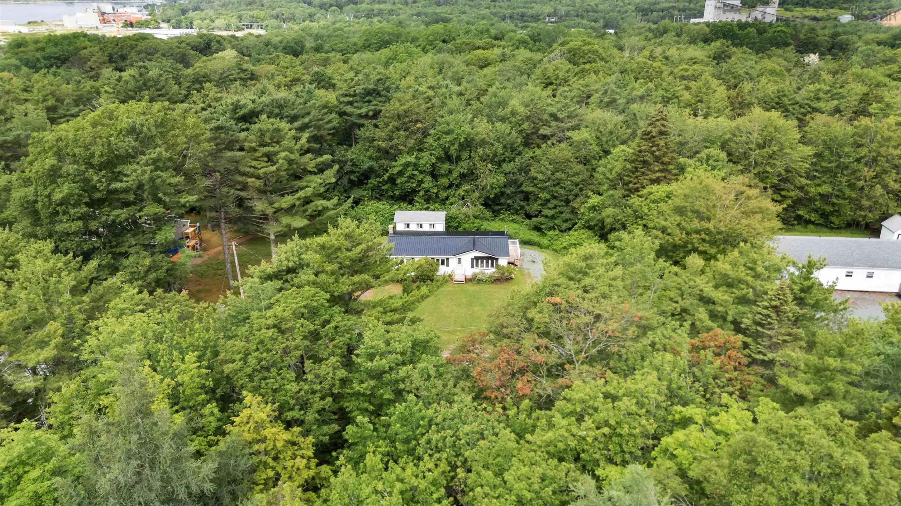 58 Emeneau Road, Brooklyn, NS B0J 1H0, 3 Bedrooms Bedrooms, ,1 BathroomBathrooms,Residential,For Sale,Emeneau,202517545