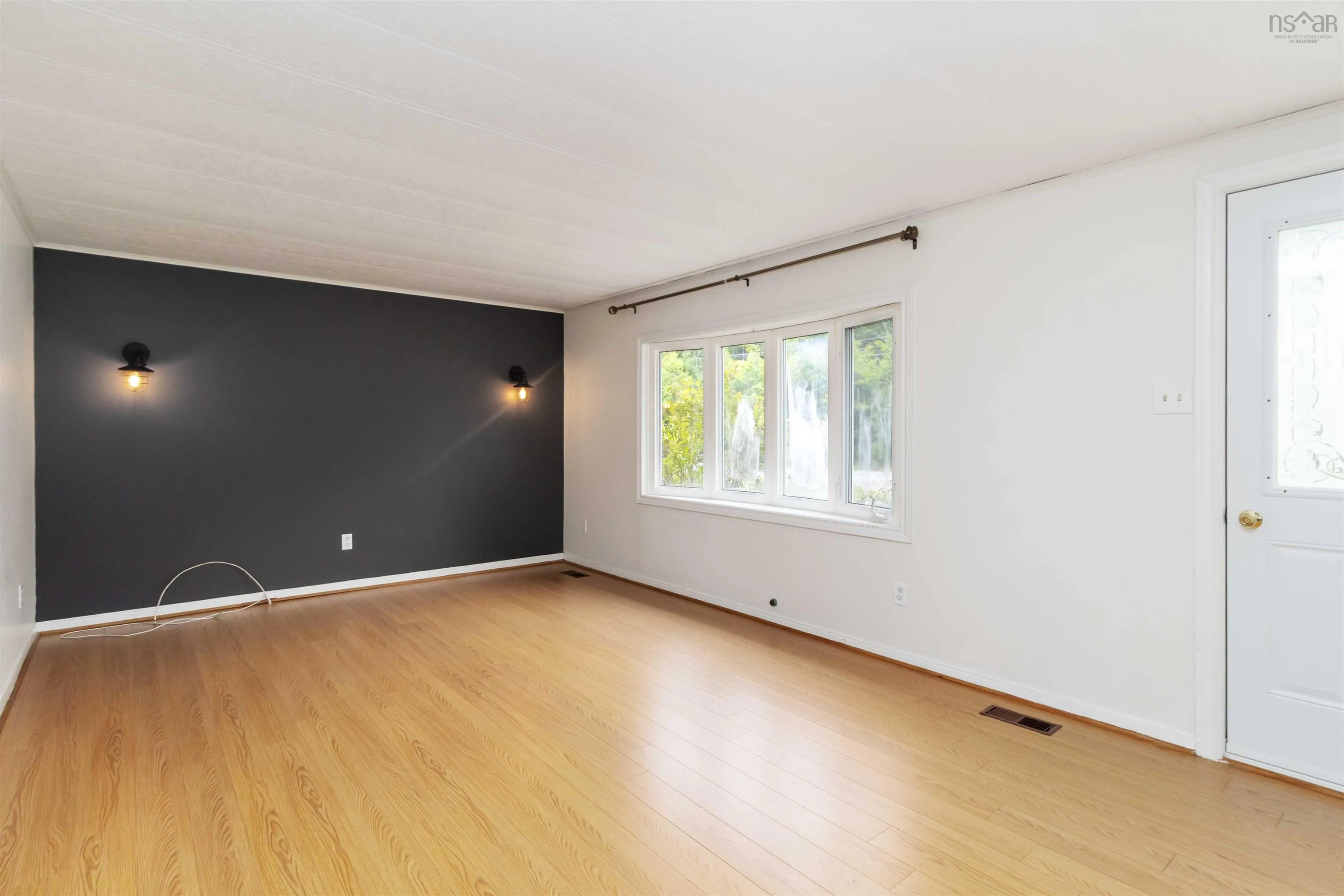 58 Emeneau Road, Brooklyn, NS B0J 1H0, 3 Bedrooms Bedrooms, ,1 BathroomBathrooms,Residential,For Sale,Emeneau,202517545