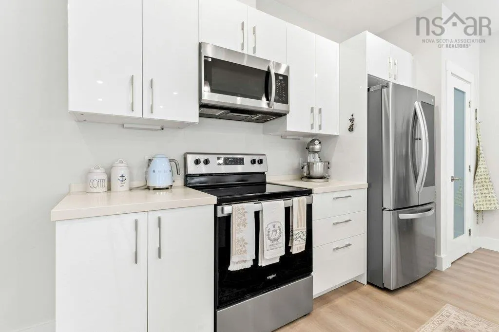 7 Lew Crescent, Lantz, NS B2S 0H9, 3 Bedrooms Bedrooms, ,4 BathroomsBathrooms,Residential,For Sale,Lew,202518725