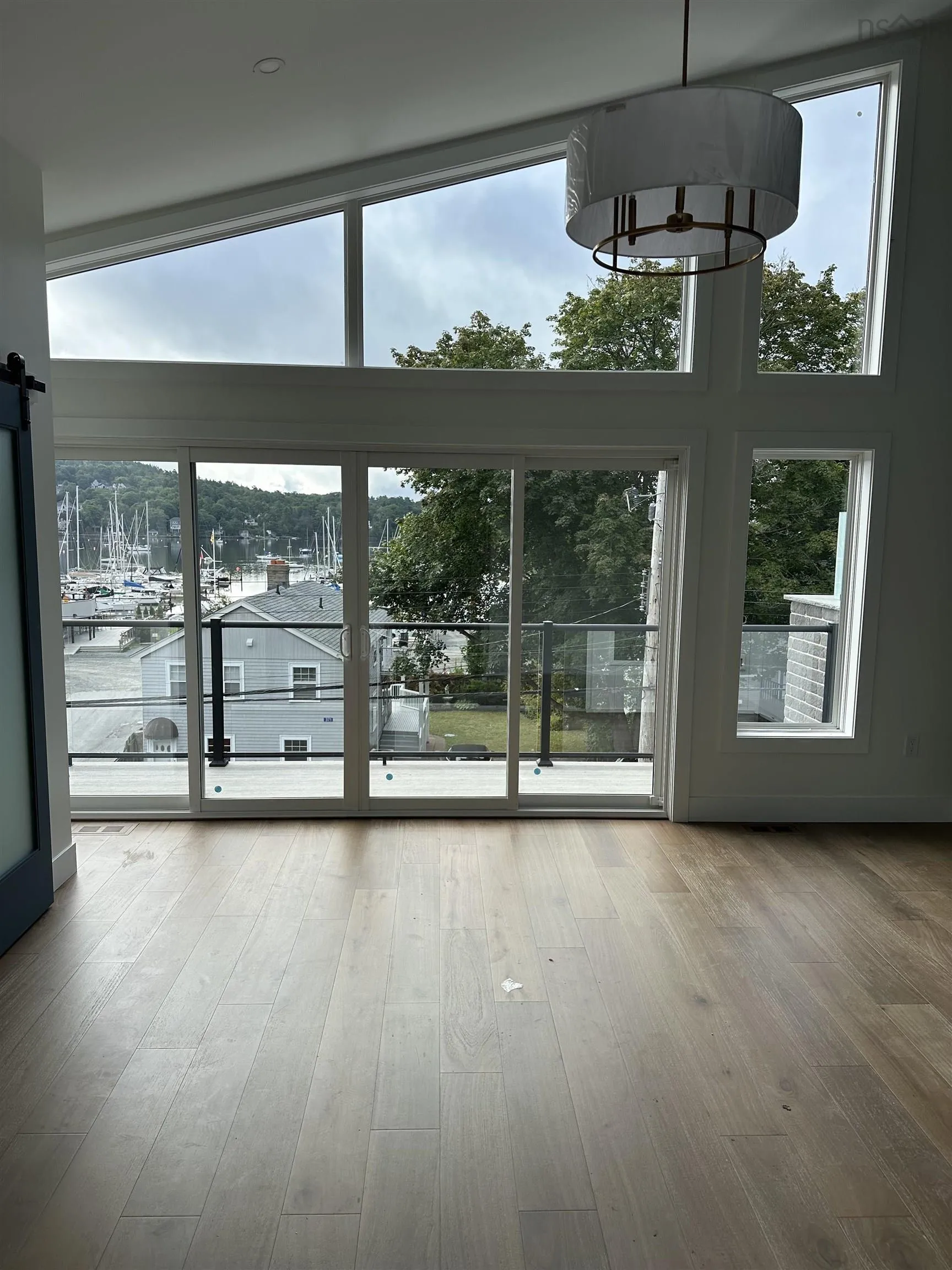 368 Shore Drive, Bedford, NS B4A 2C6, 4 Bedrooms Bedrooms, ,5 BathroomsBathrooms,Residential,For Sale,Shore,202522527
