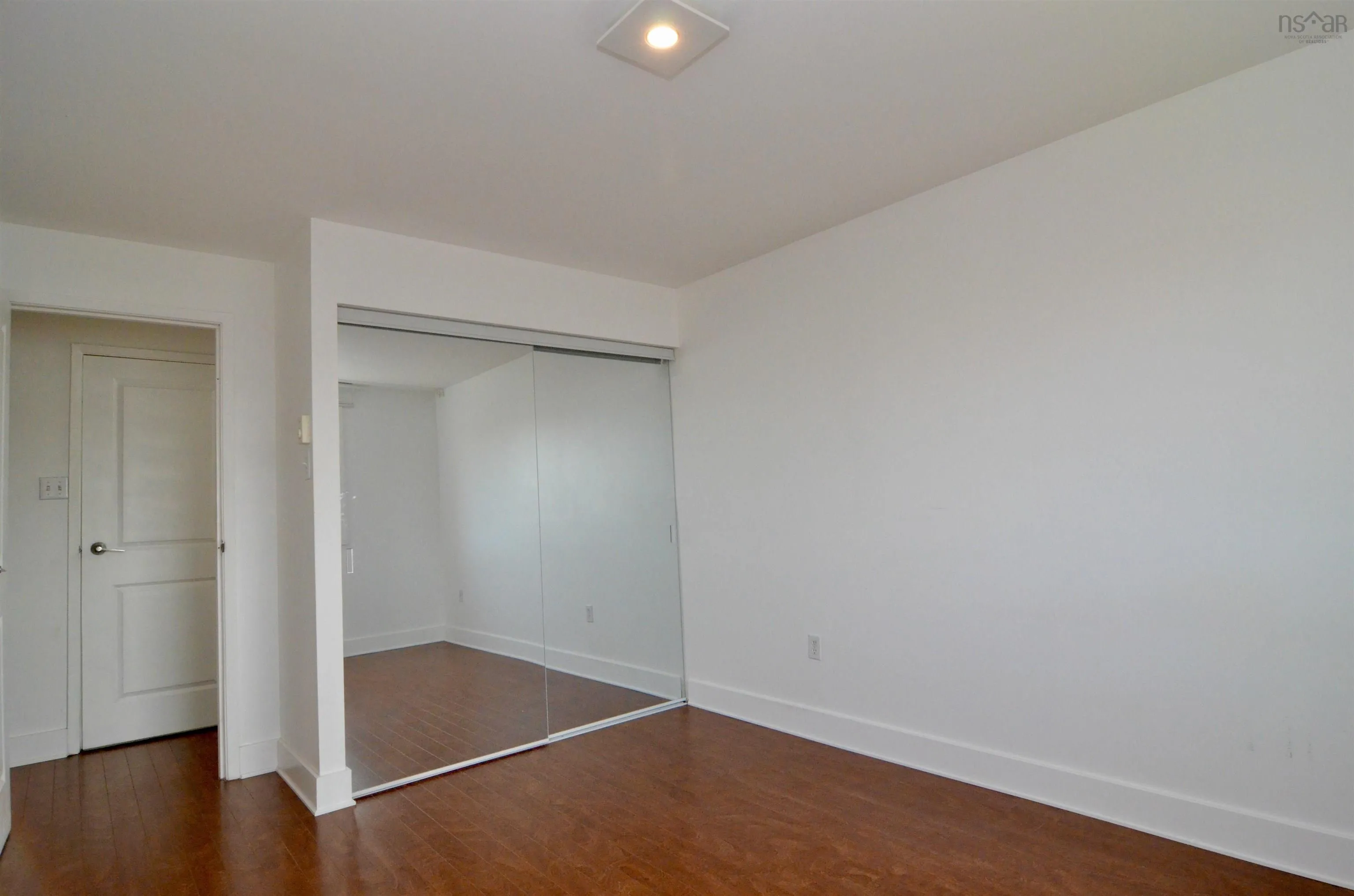 205-7 Jamieson Street, Dartmouth, NS B3A 4L2, 2 Bedrooms Bedrooms, ,1 BathroomBathrooms,Residential,For Sale,Jamieson,202522981