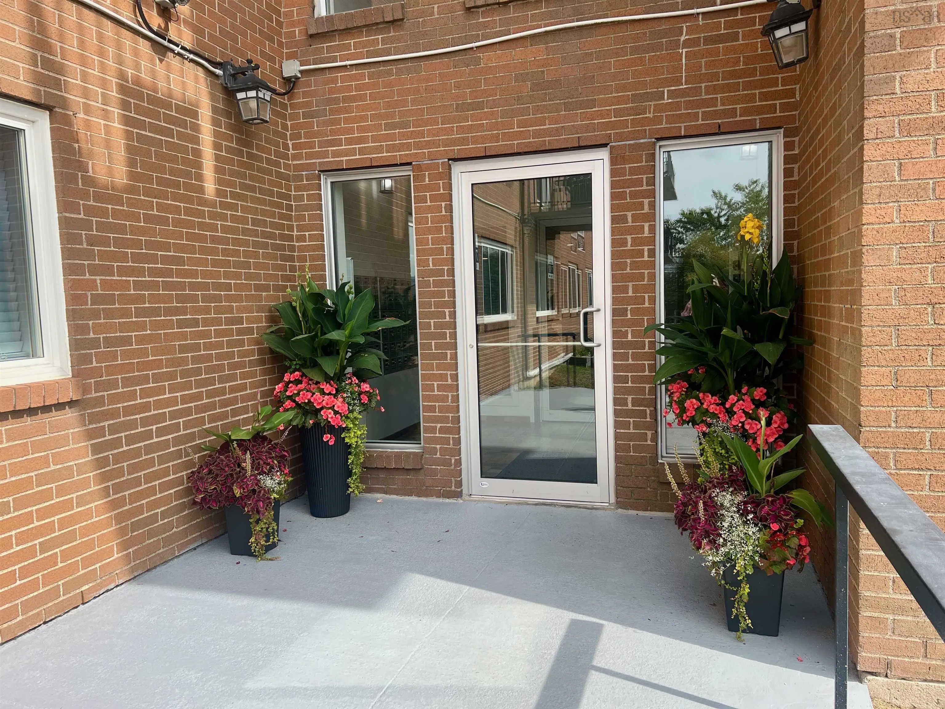 205-7 Jamieson Street, Dartmouth, NS B3A 4L2, 2 Bedrooms Bedrooms, ,1 BathroomBathrooms,Residential,For Sale,Jamieson,202522981