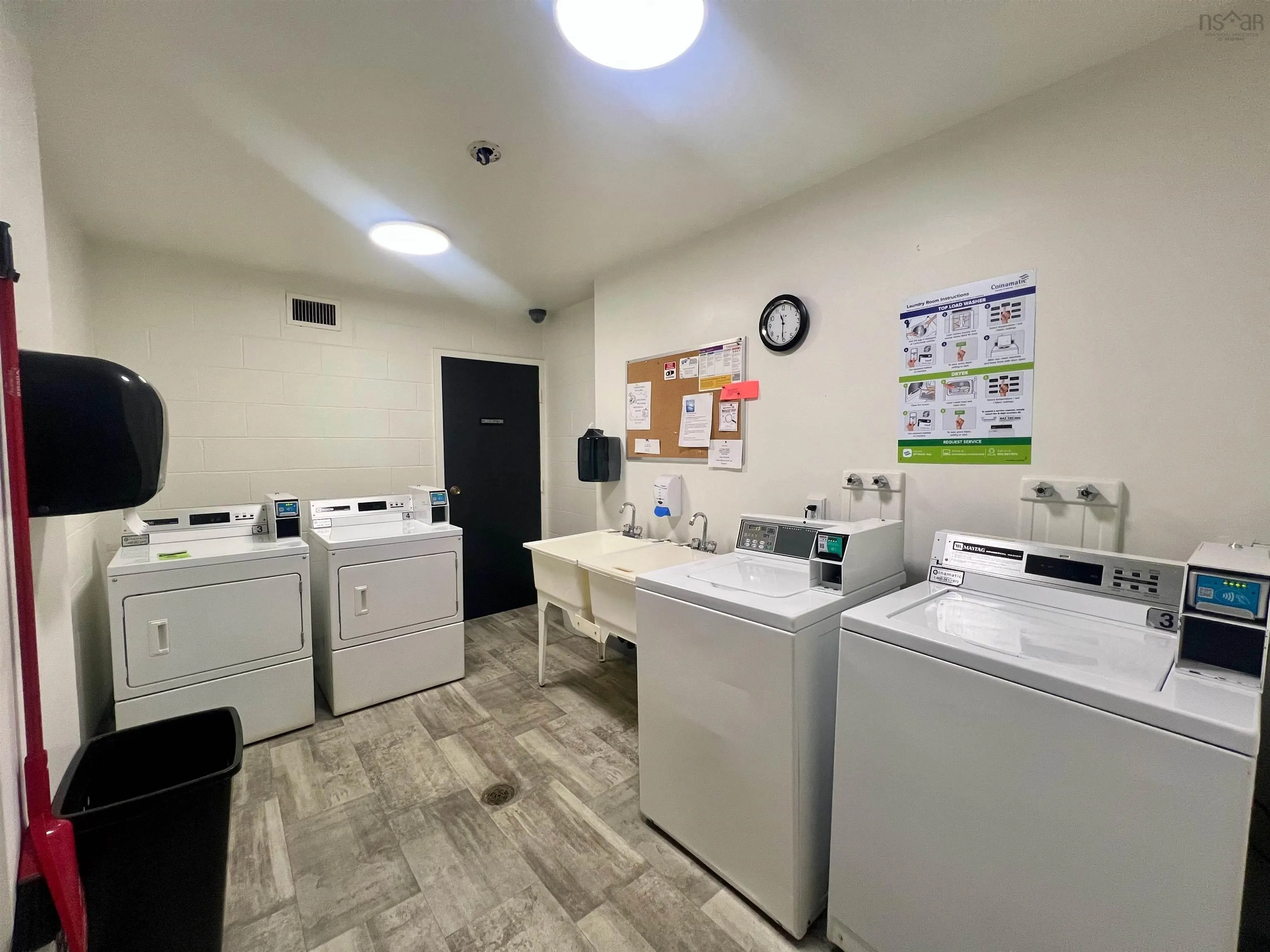 205-7 Jamieson Street, Dartmouth, NS B3A 4L2, 2 Bedrooms Bedrooms, ,1 BathroomBathrooms,Residential,For Sale,Jamieson,202522981