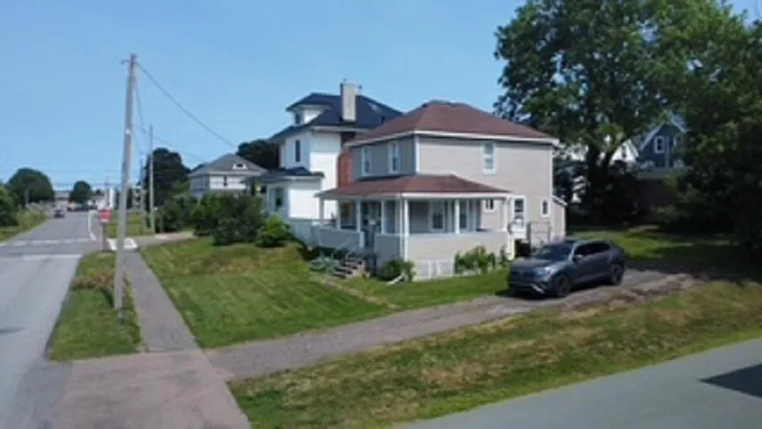 2 Dickey Street, Amherst, NS B4H 2H6, 3 Bedrooms Bedrooms, ,1 BathroomBathrooms,Residential,For Sale,Dickey,202518916